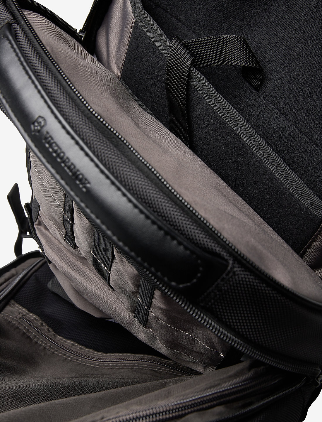 Deluxe travel laptop sales backpack