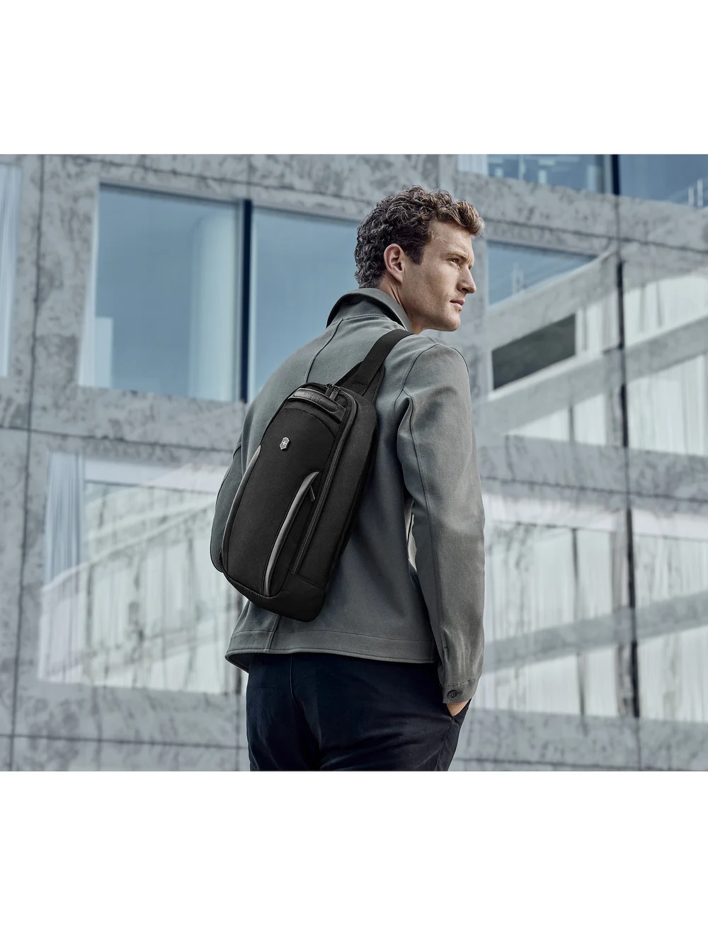 Altmont professional tablet sling online