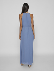 Vila - VIMILINA HALTERNECK MAXI DRESS - NOOS - ballīšu apģērbs par outlet cenām - coronet blue - 3