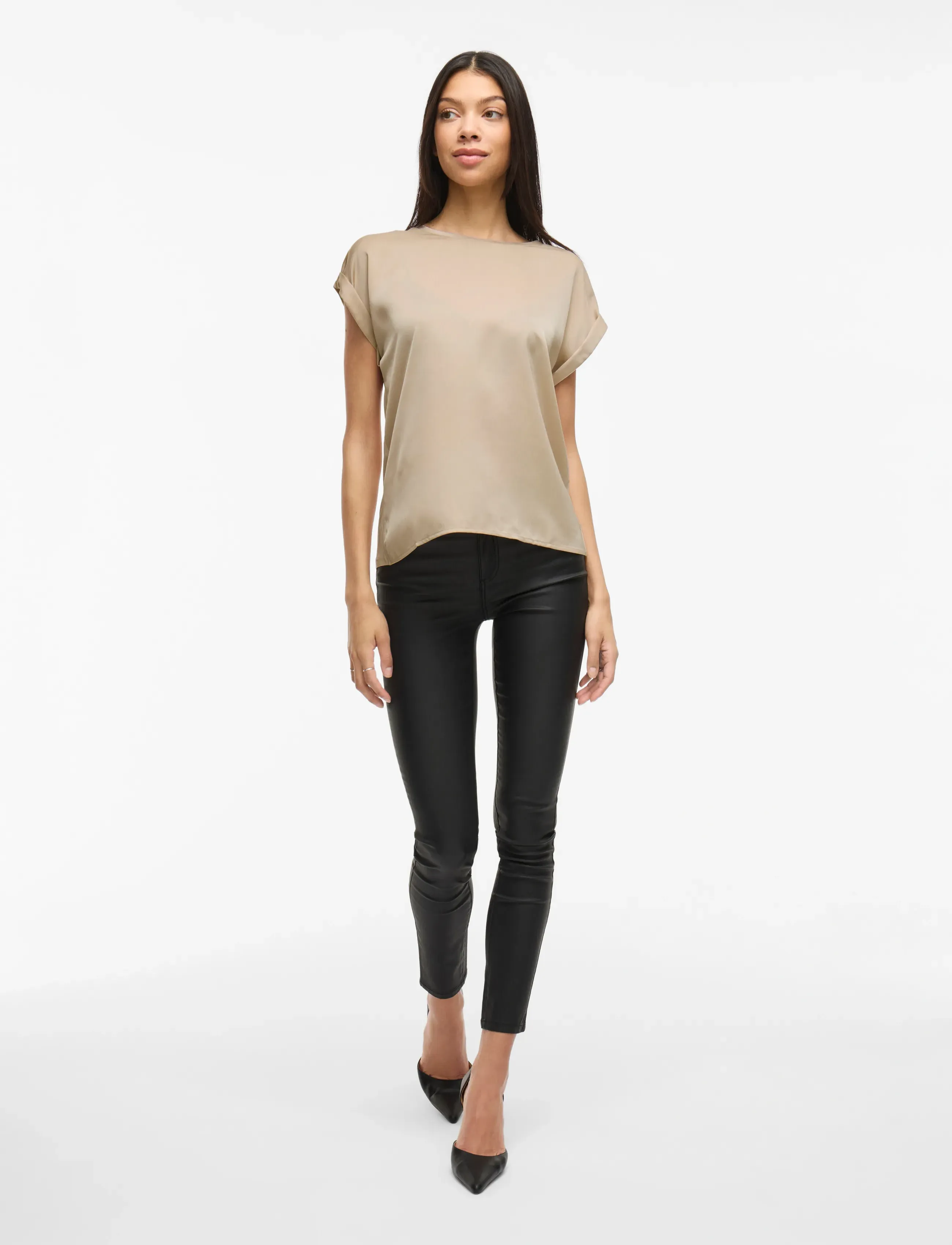 Vila - VIELLETTE S/S SATIN TOP - NOOS - kortärmade blusar - cement - 4