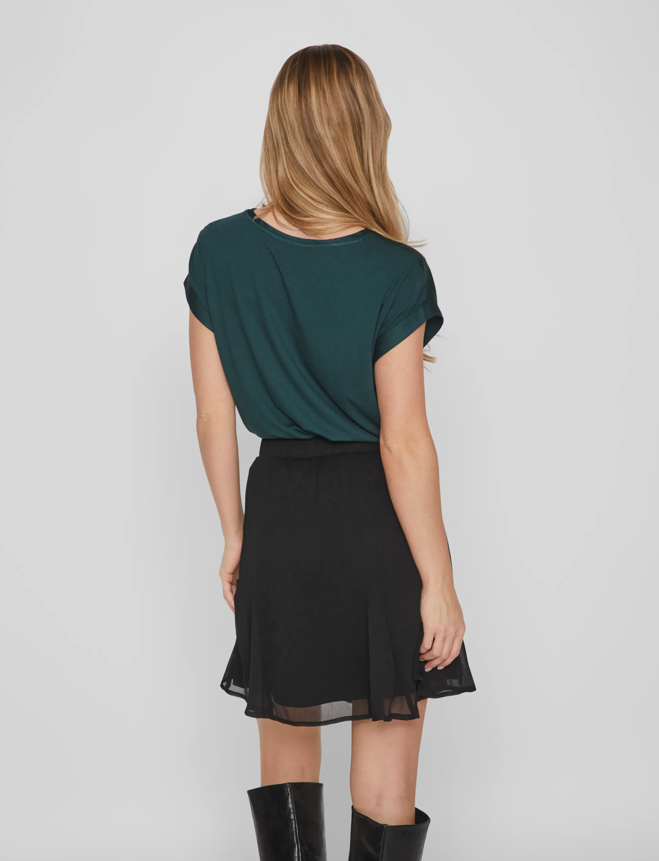 Vila - VIELLETTE S/S SATIN TOP - NOOS - bluzki z krótkim rękawem - ponderosa pine - 3