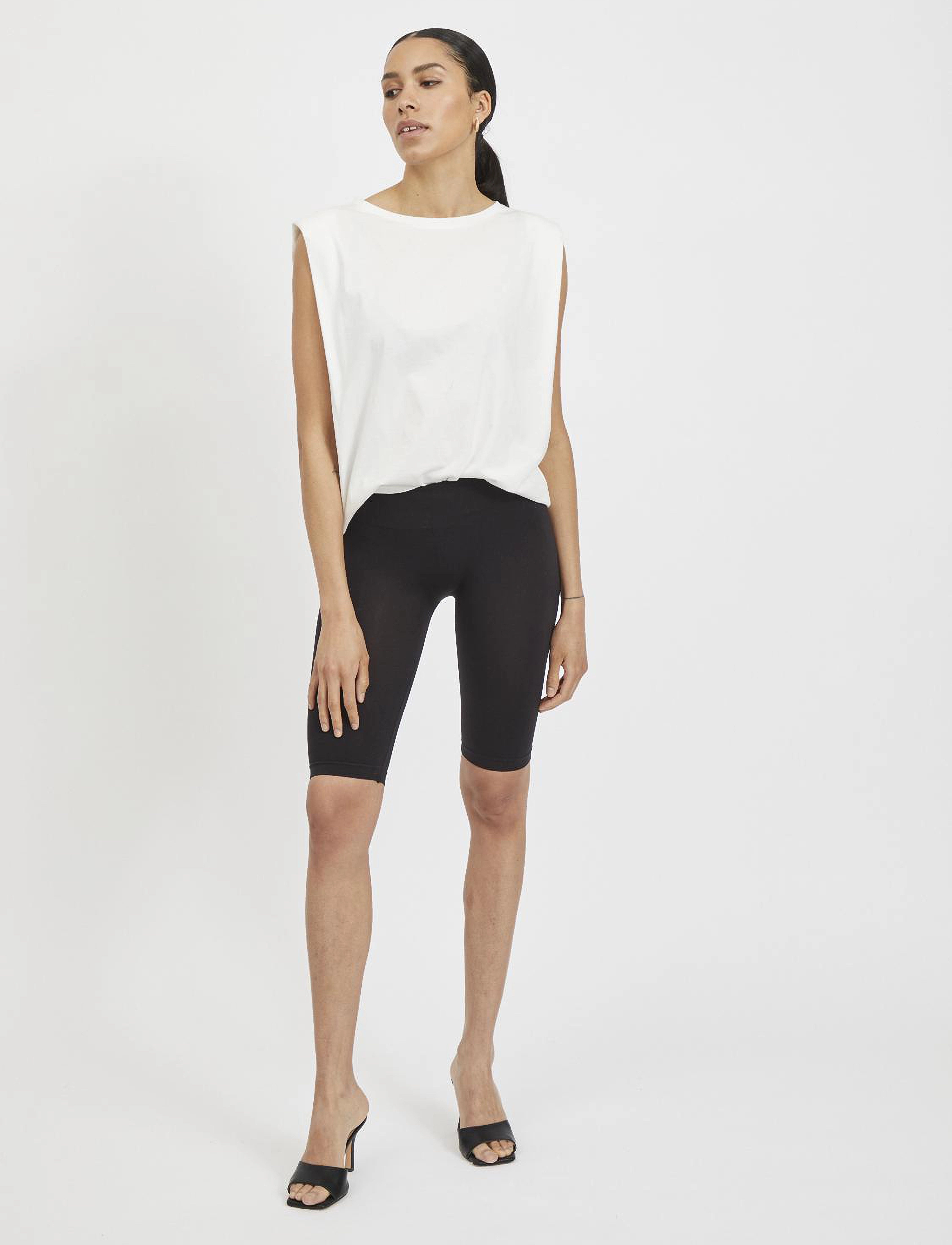 Vila - VISEAM  SHORTS - NOOS - 3/4 garuma - black - 4