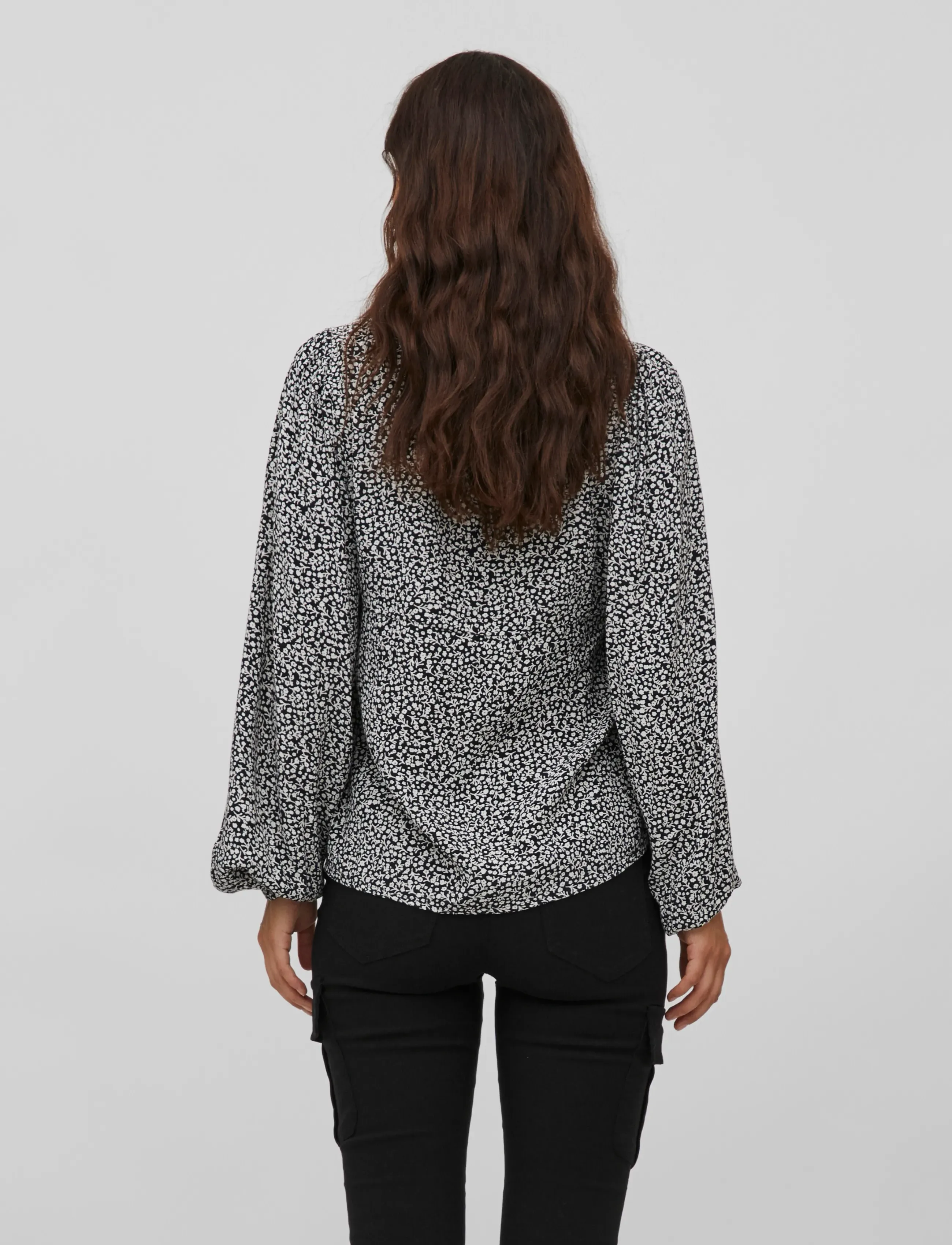 Vila - VIFINI V-NECK L/S TOP/SU - NOOS - pikkade varrukatega pluusid - black - 3