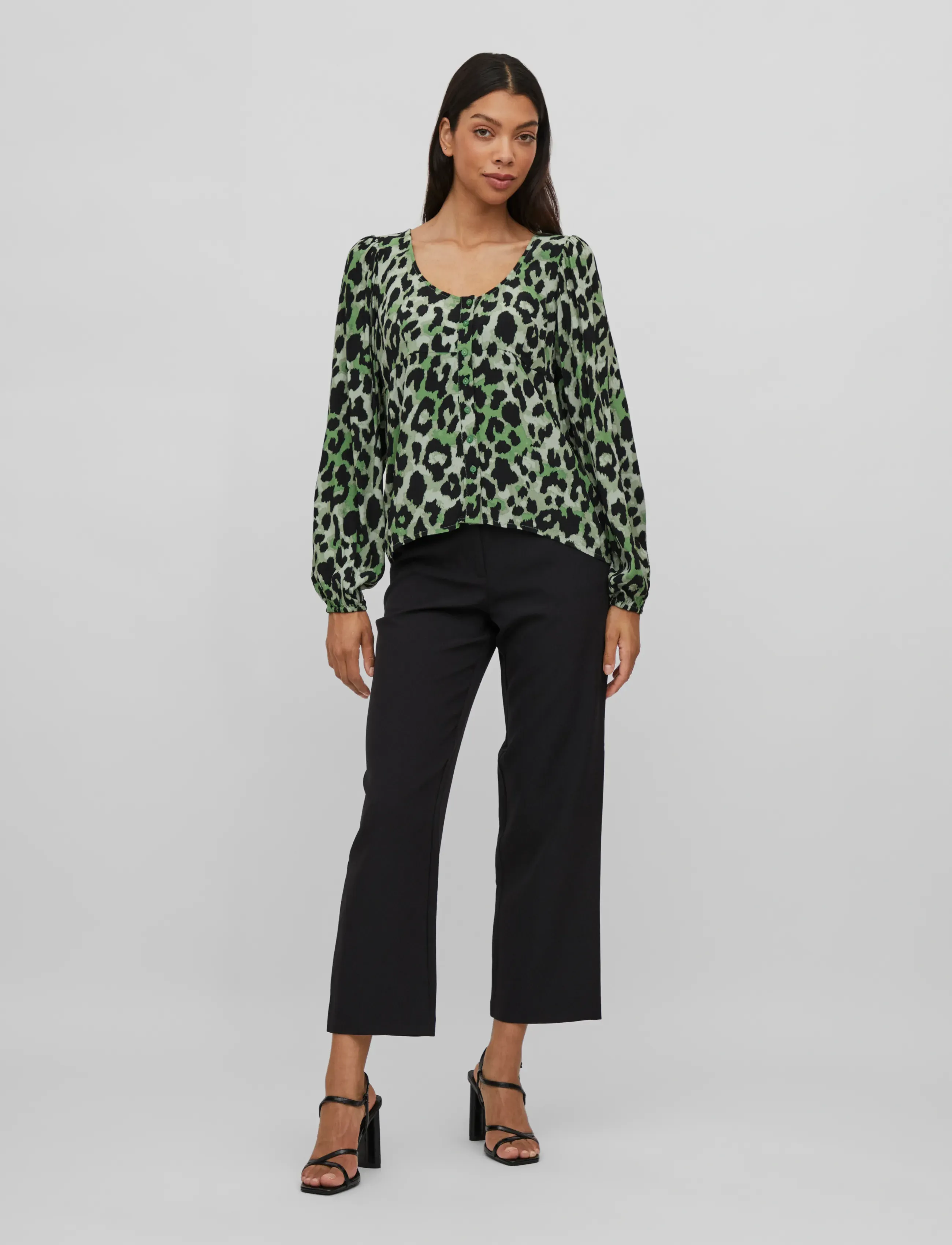 Vila - VIFINI V-NECK L/S TOP/SU - NOOS - langærmede bluser - mineral green - 4