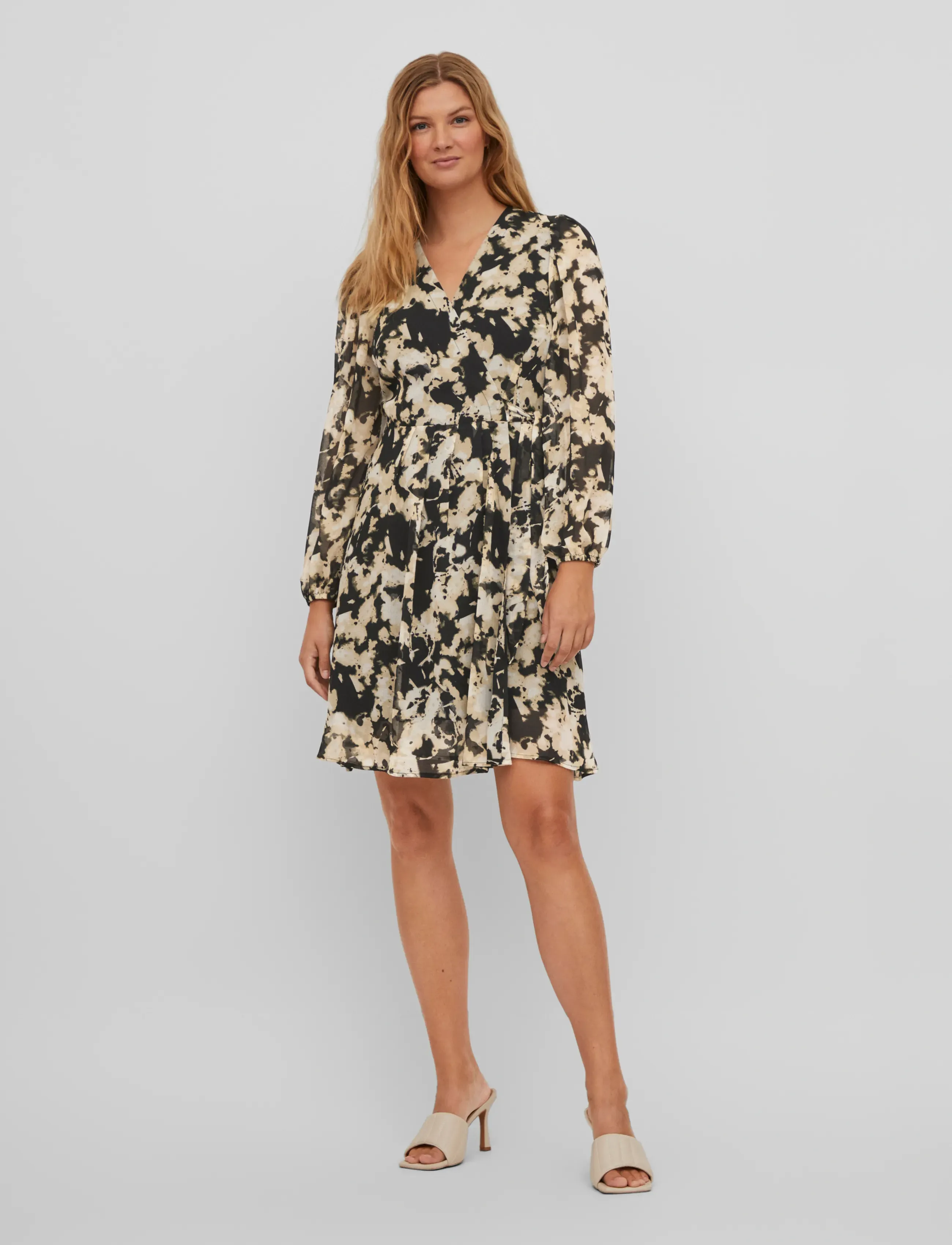 Vila VIRINA KIT L/S SHORT WRAP KNEE DRESS/SU - Kleider - BLACK / brown