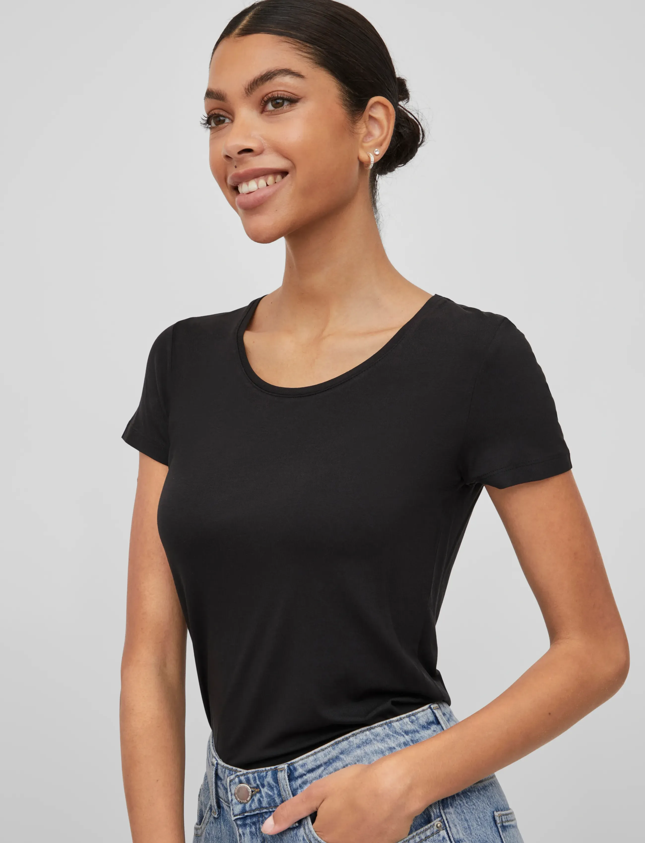 Vila - VIDAISY O-NECK S/S TOP - - t-shirty - black - 5