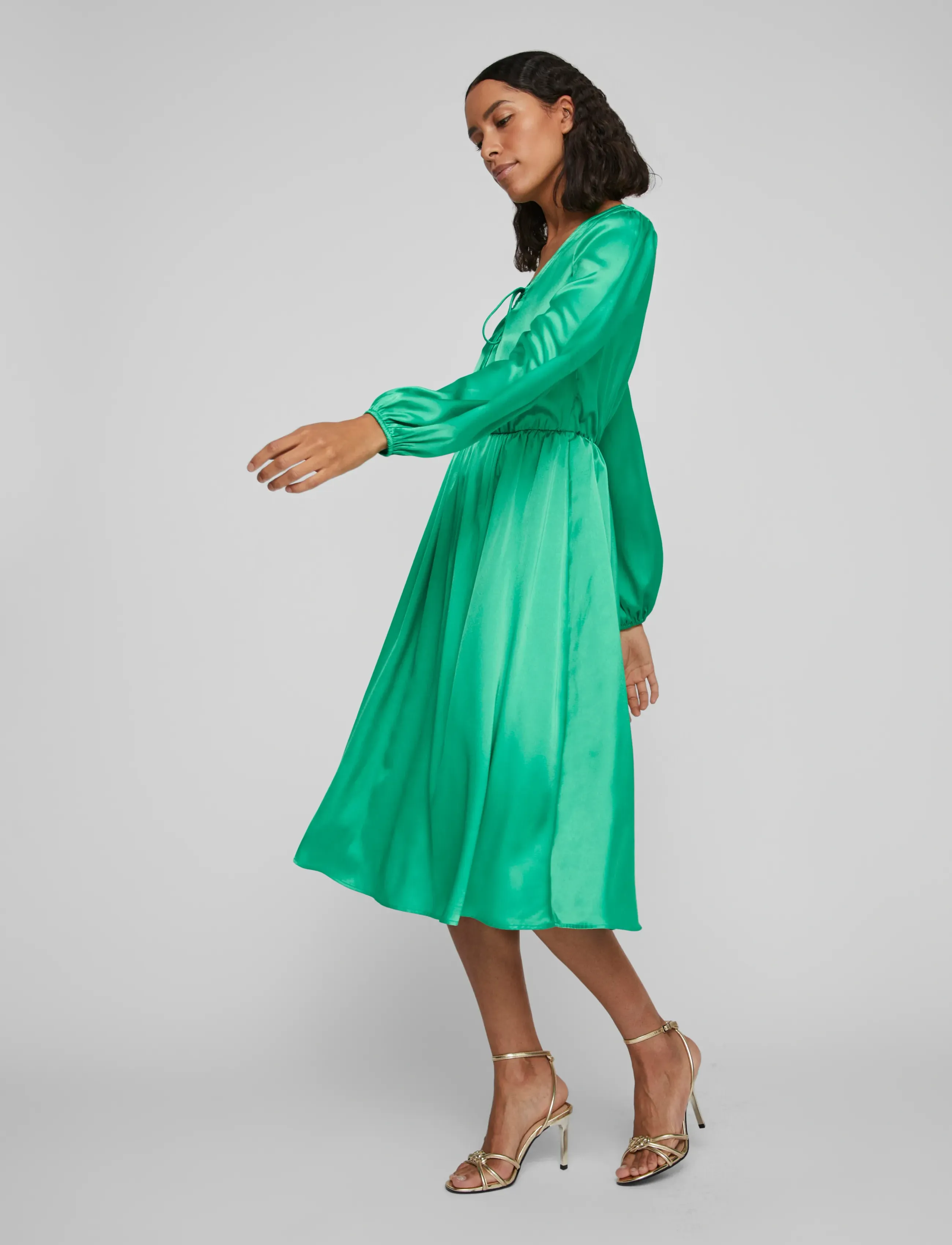 Vila - VIPETIA L/S V-NECK MID CALF DRESS/DC - laveste priser - green bee - 4