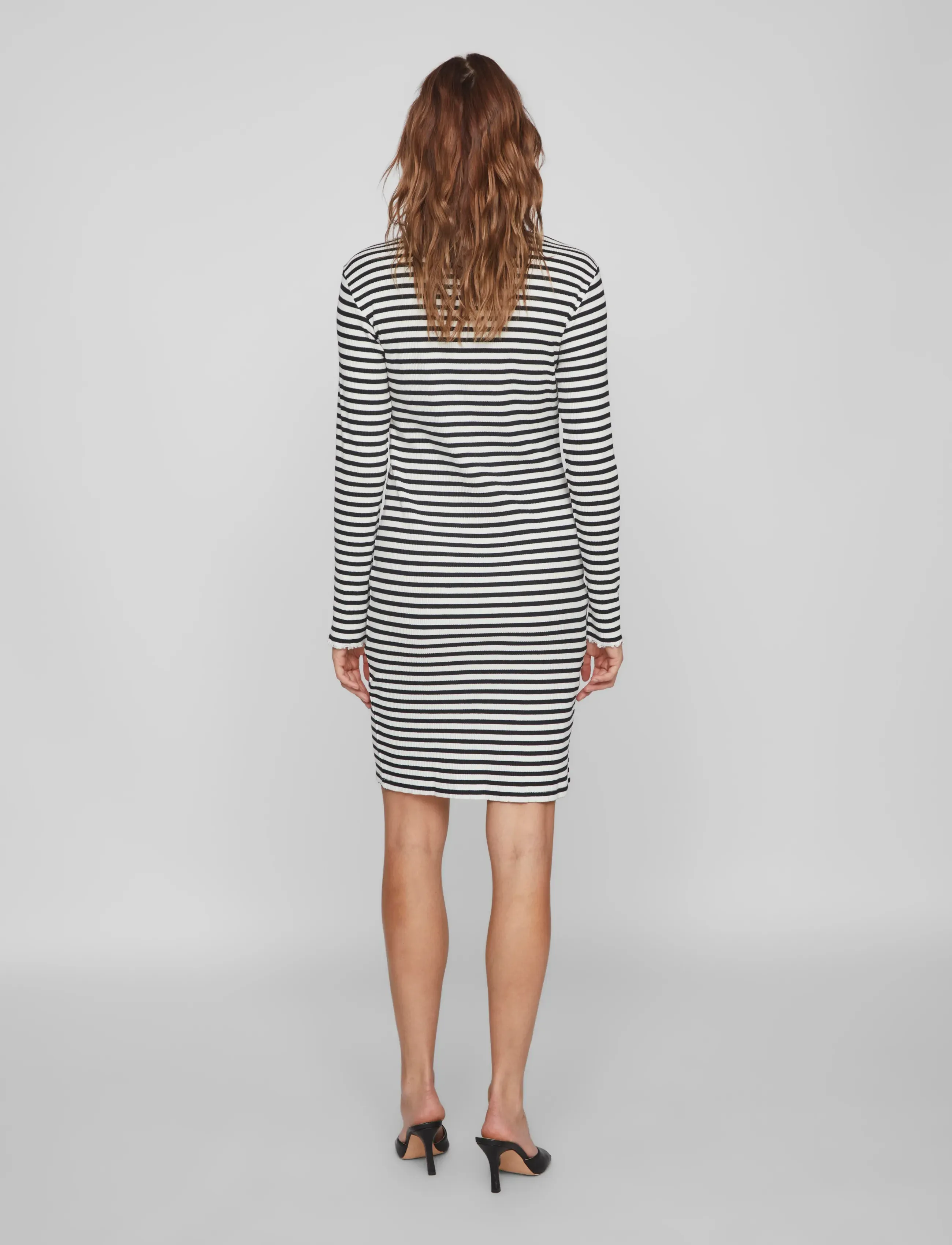Vila - VITHESSA HIGH NECK L/S DRESS - korte kjoler - black - 3