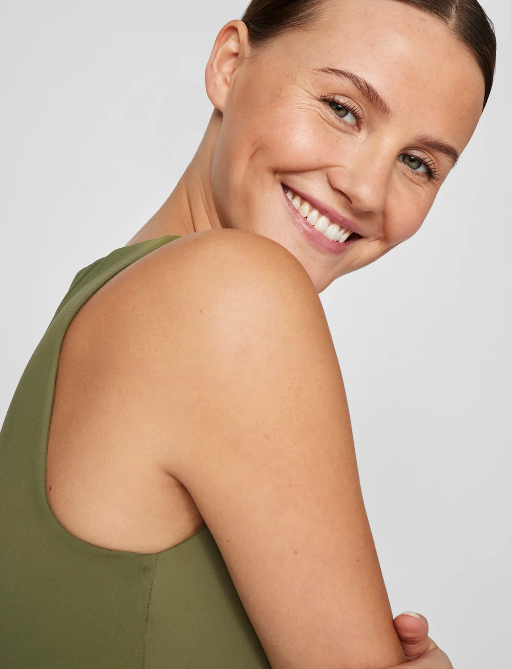 Vila - VIKENZA U-NECK S/L TANK TOP REV - NOOS - linnen - capulet olive - 5