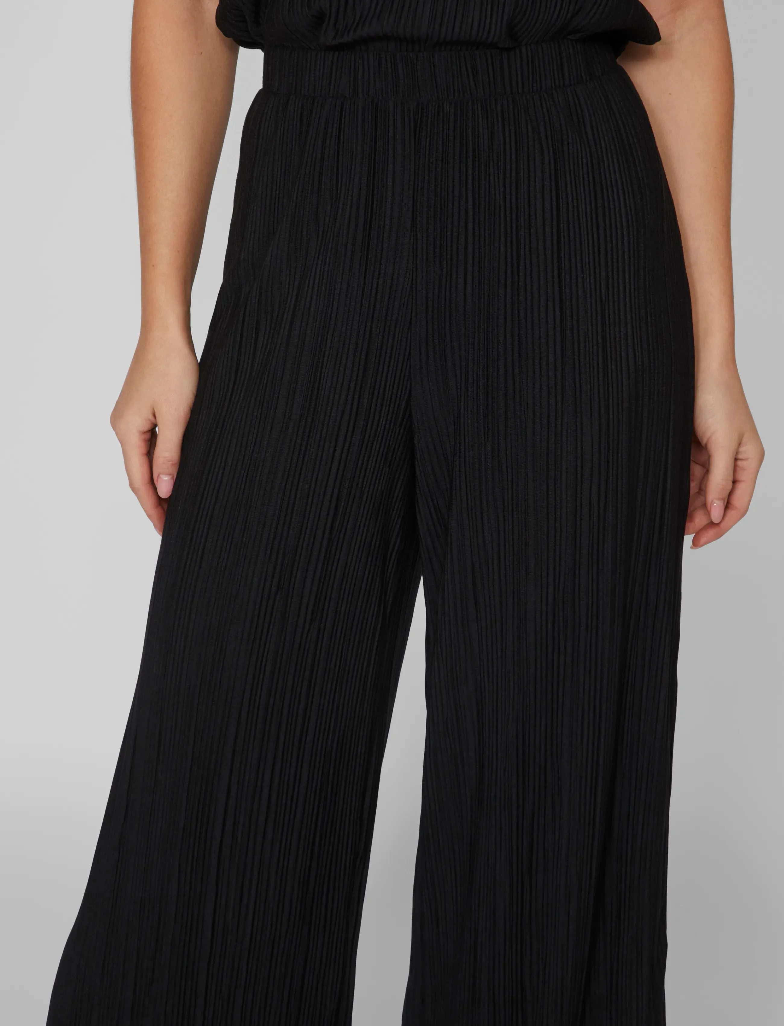 Viplisa Hw Loose Pants Noos 4