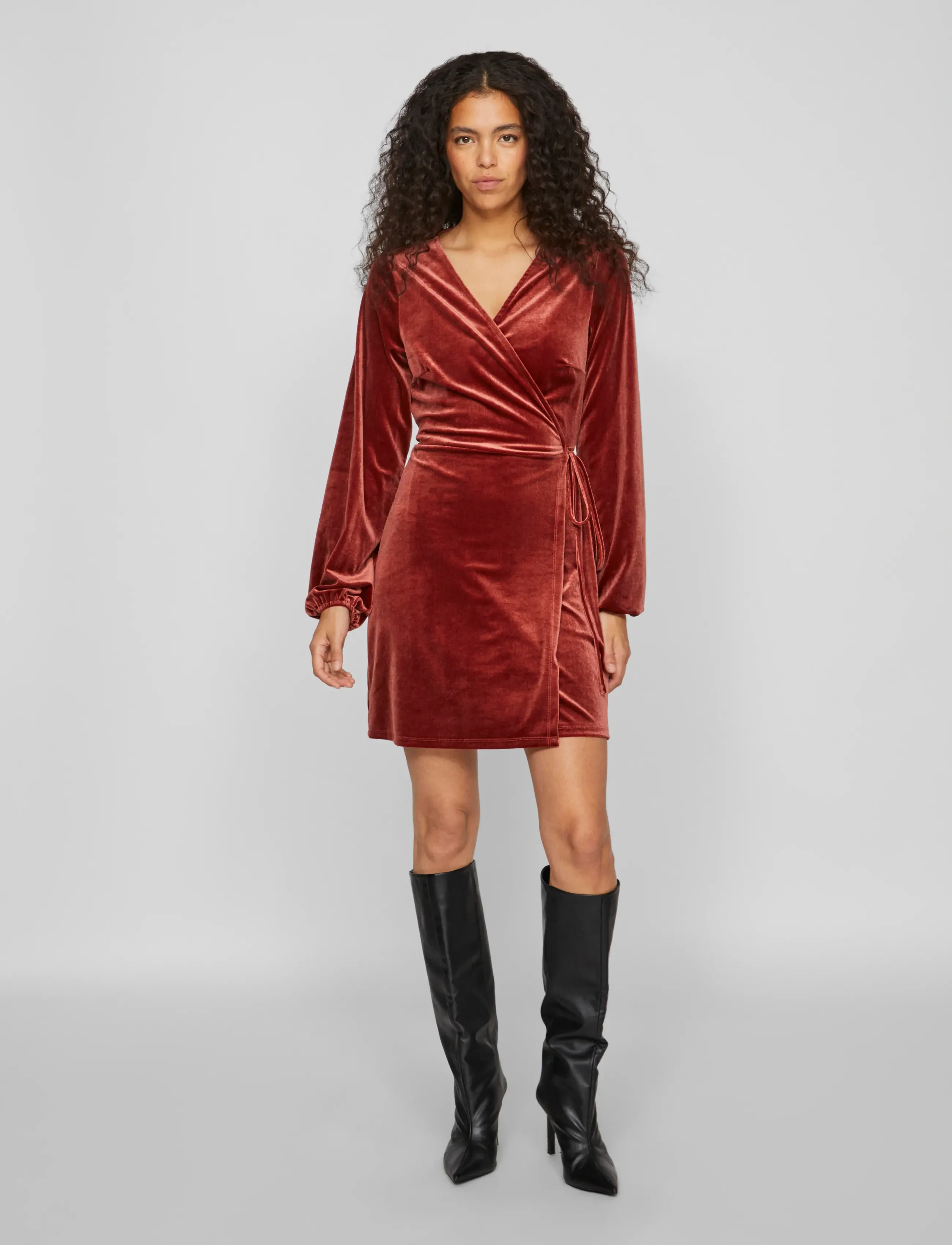 Vila - VIKATJA L/S SHORT VELVET WRAP DRESS/KA - laveste priser - fired brick - 4