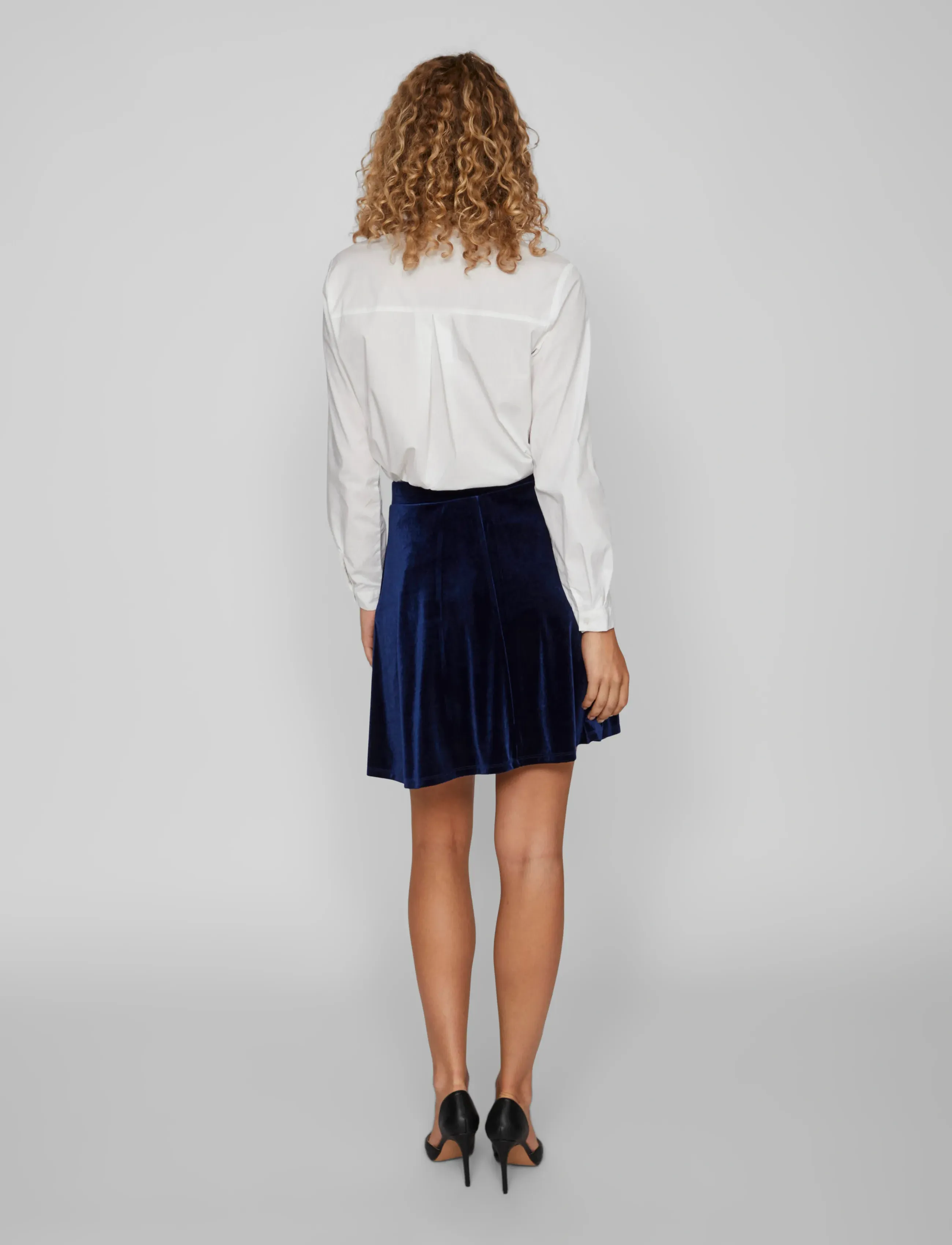Vila - VIKATJA HW SHORT VELVET SKIRT/KA - die niedrigsten preise - navy blazer - 3