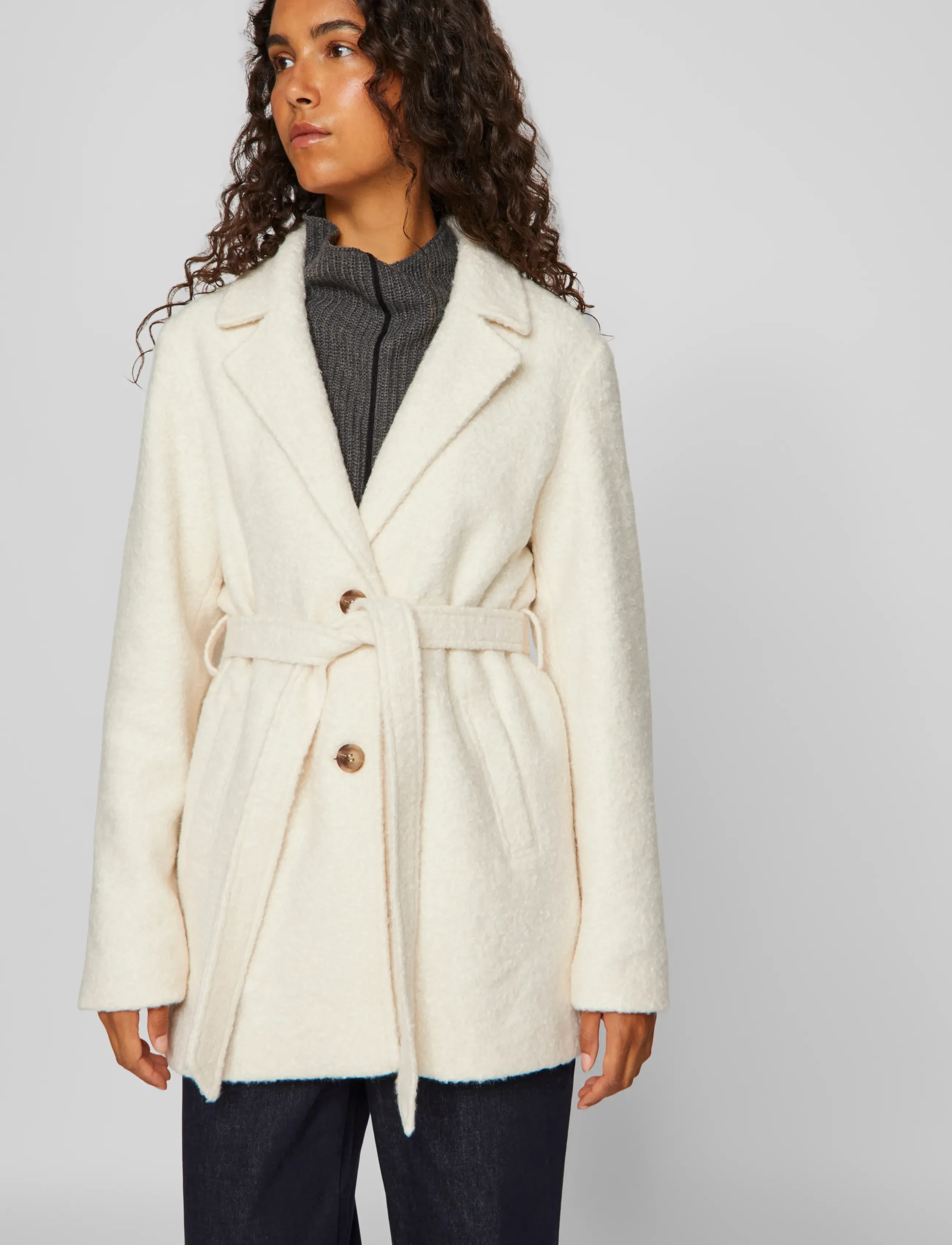 Vila - VITJEKKI L/S BELTED SHORT JACKET - eggnog - 5