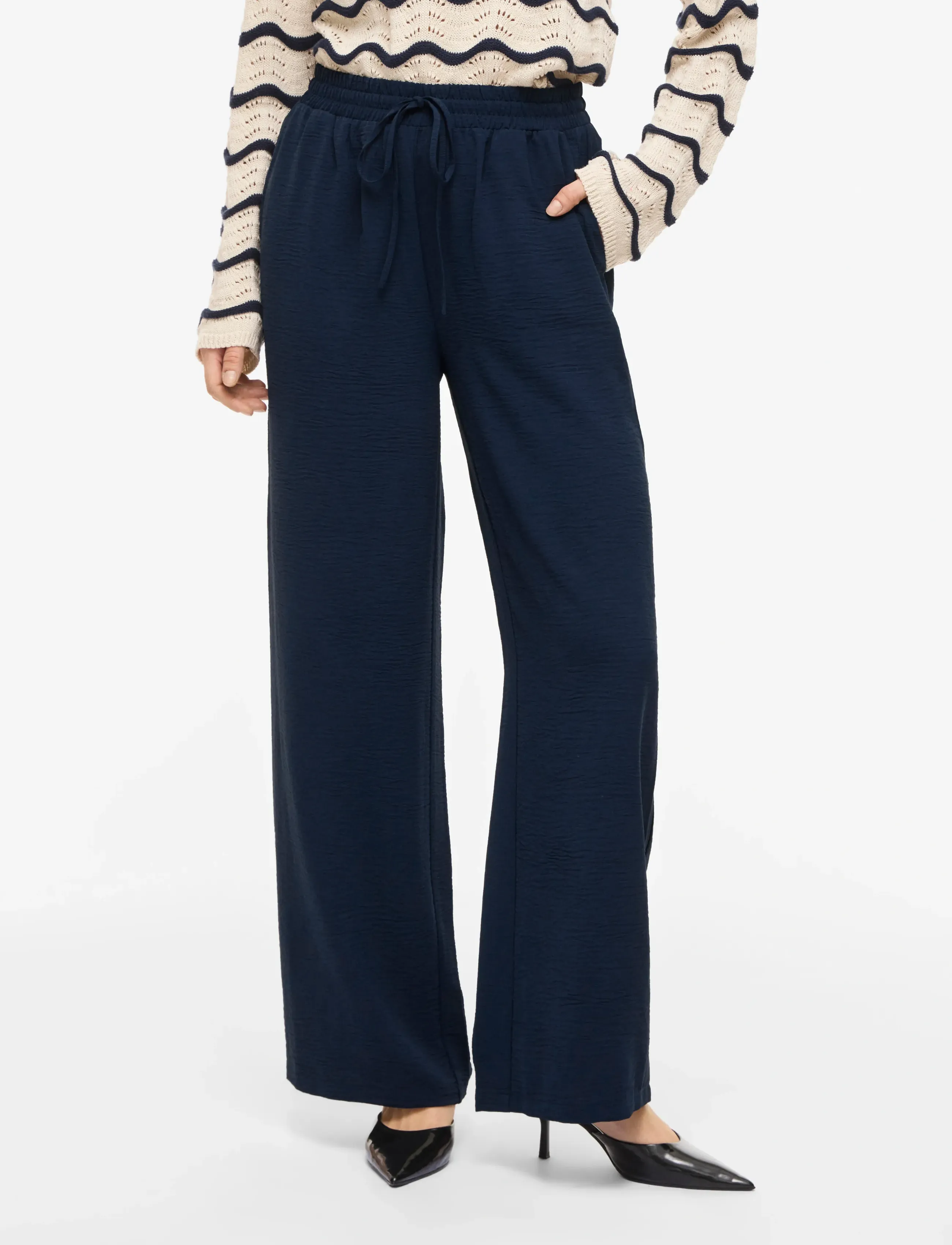 Vila VIJOSA HW WIDE PANTS - NOOS - Hosen - NAVY BLAZER / navy