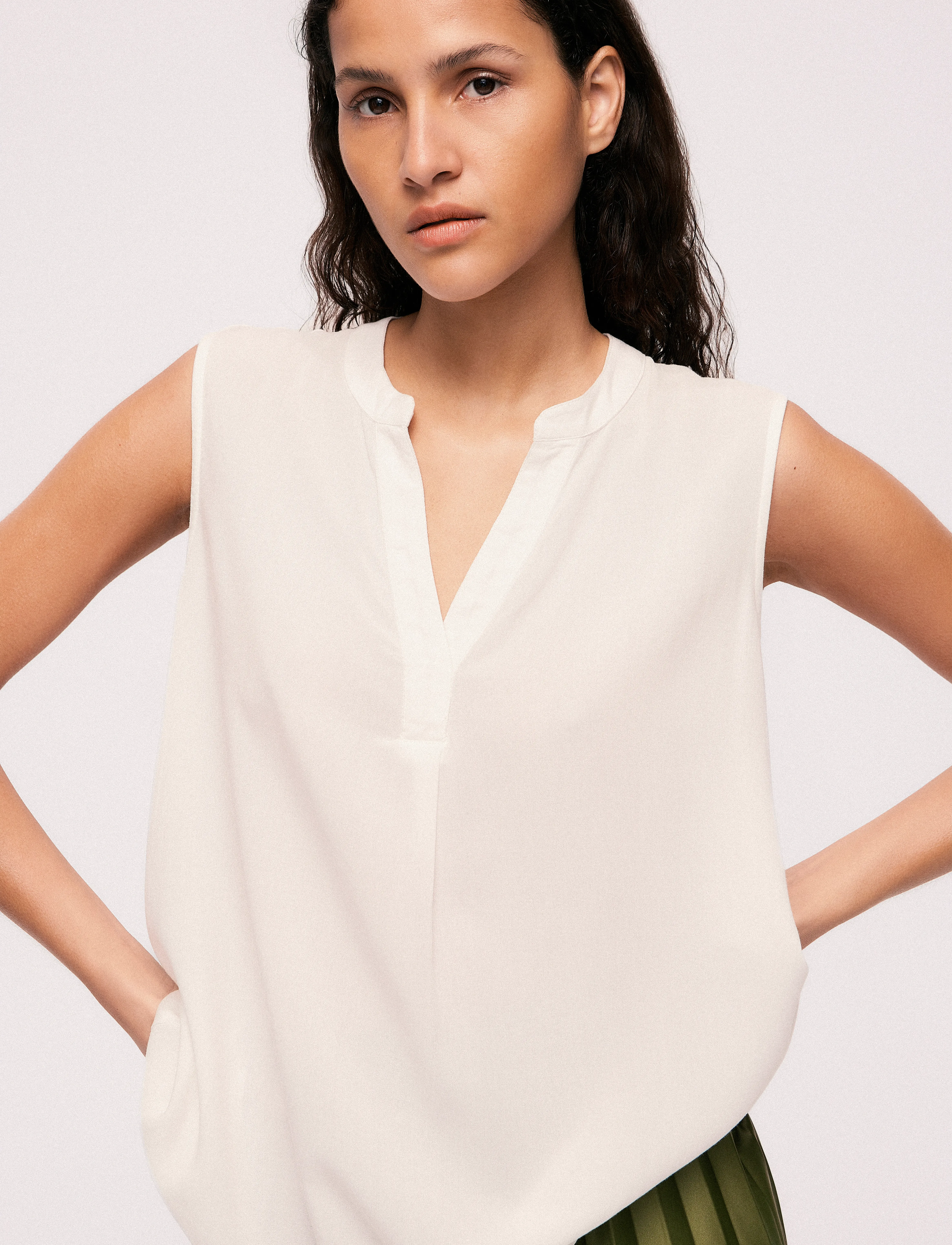 Vila - VIROSA V-NECK S/L TOP - NOOS - Ärmellose tops - cloud dancer - 4