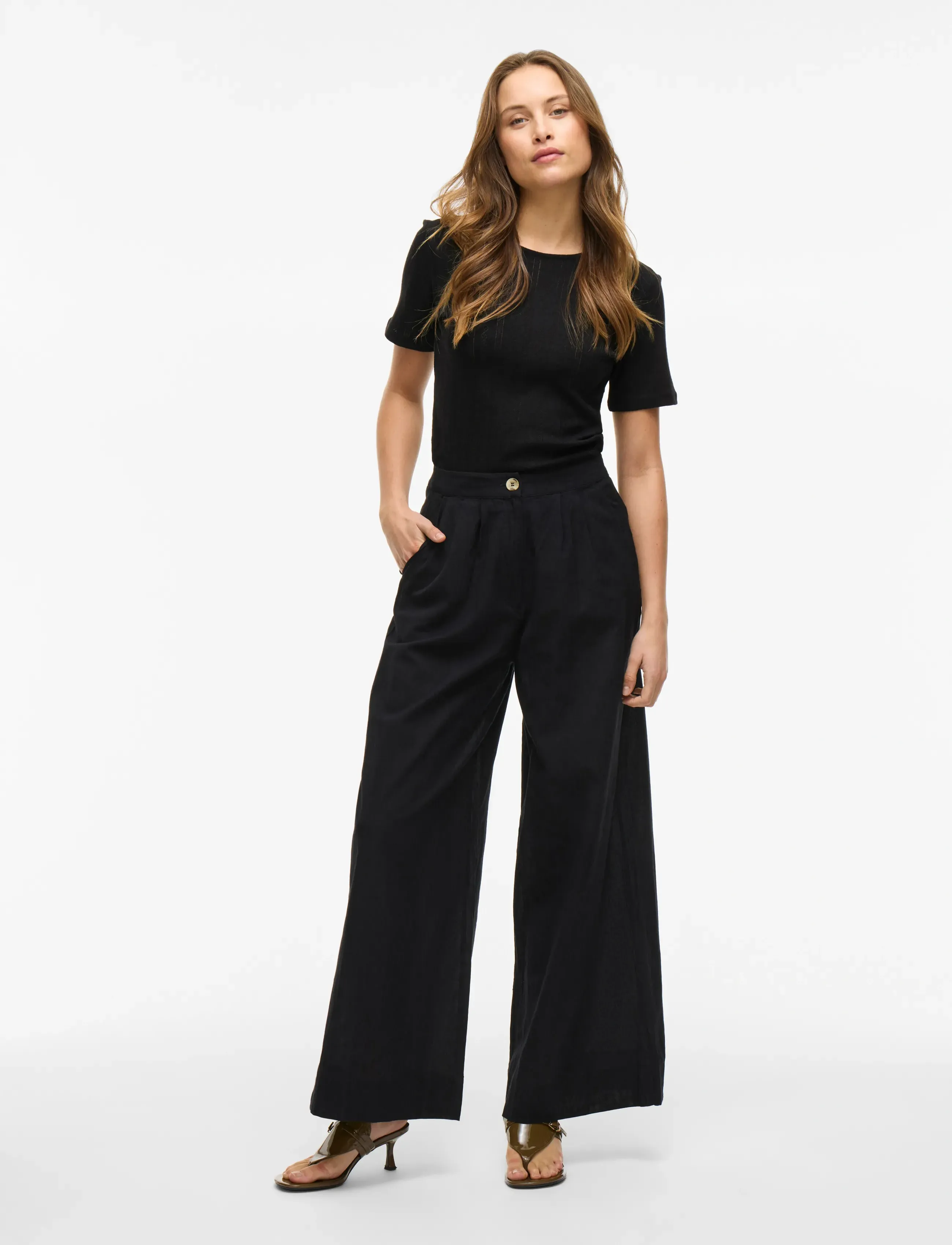 Vila - VIKASSIE S/S POINTELLE TOP - NOOS - black beauty - 3