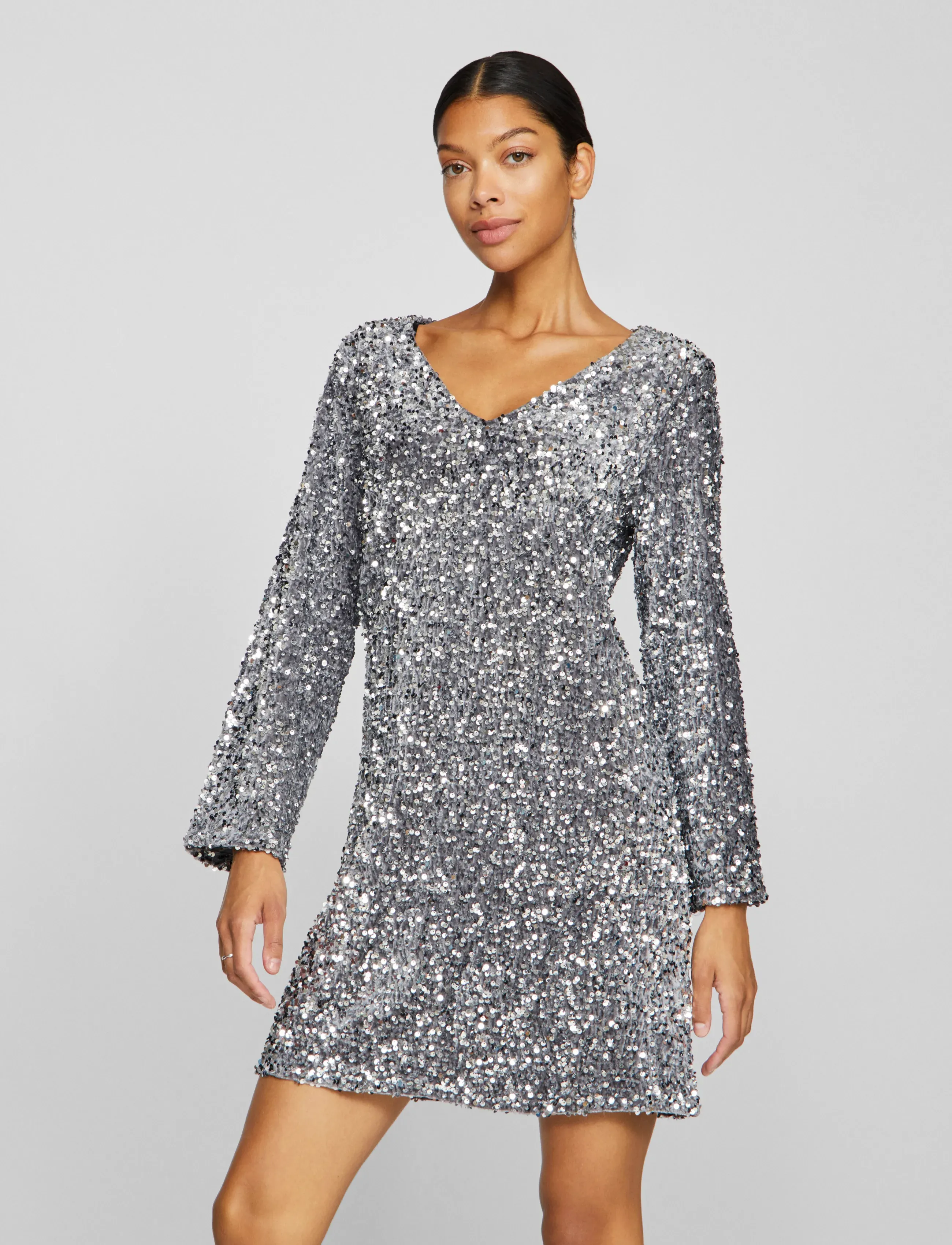 Vila VIFAITH V-NECK L/S SEQUIN DRESS/VOL - Pailletkjoler - SILVER / silver