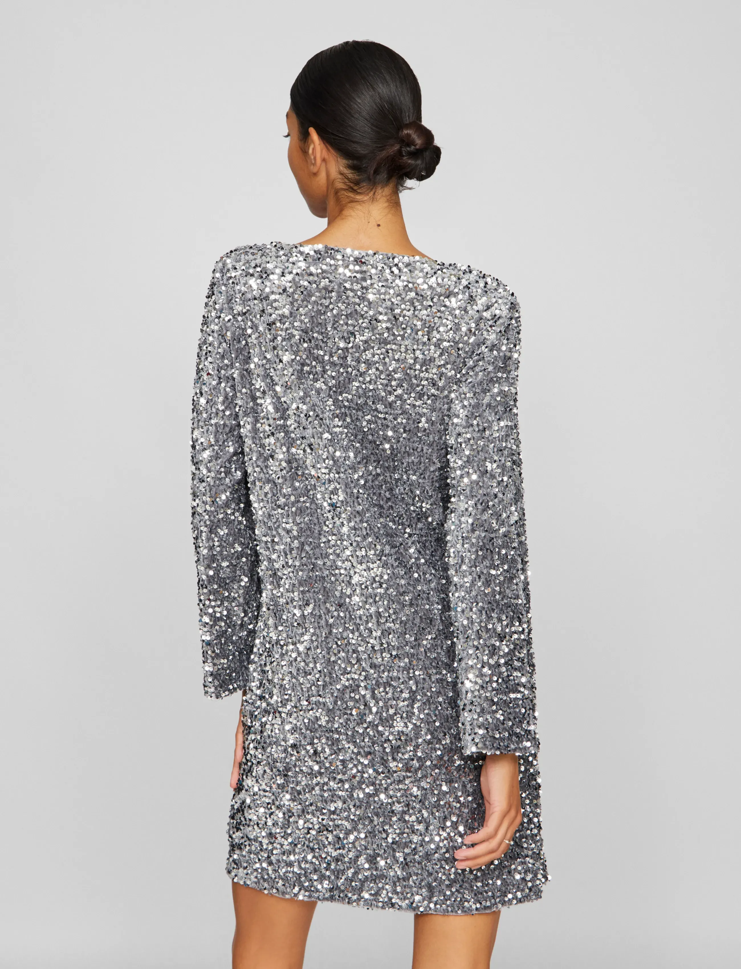Vila - VIFAITH V-NECK L/S SEQUIN DRESS/VOL - vakarėlių drabužiai išparduotuvių kainomis - silver - 3