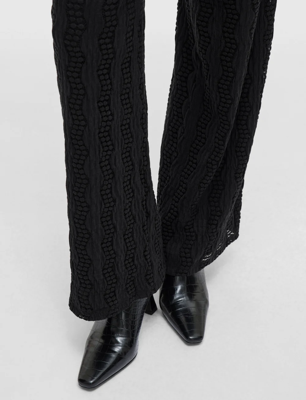 Vila - VILUMENA HW WIDE PANTS - bukser med brede ben - black beauty - 4