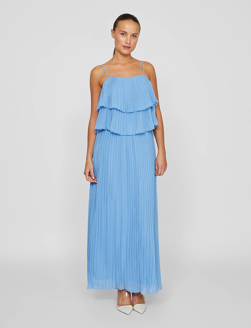 Vila - VICHIFFAN SINGLET PLEAT DRESS - NOOS/DC - aftonklänningar - blissful blue - 0