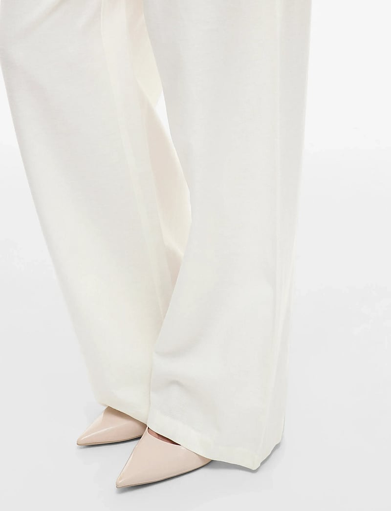 Vila - VIPRISILLA RW WIDE PANTS - NOOS - wide leg trousers - snow white - 4