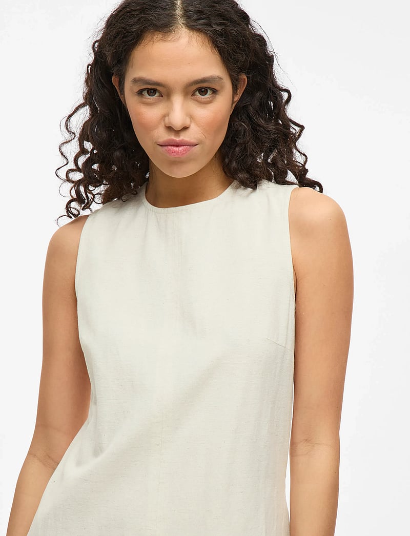 Vila - VIPRISILLA O-NECK S/L SHORT DRESS - super light natural melan - 5