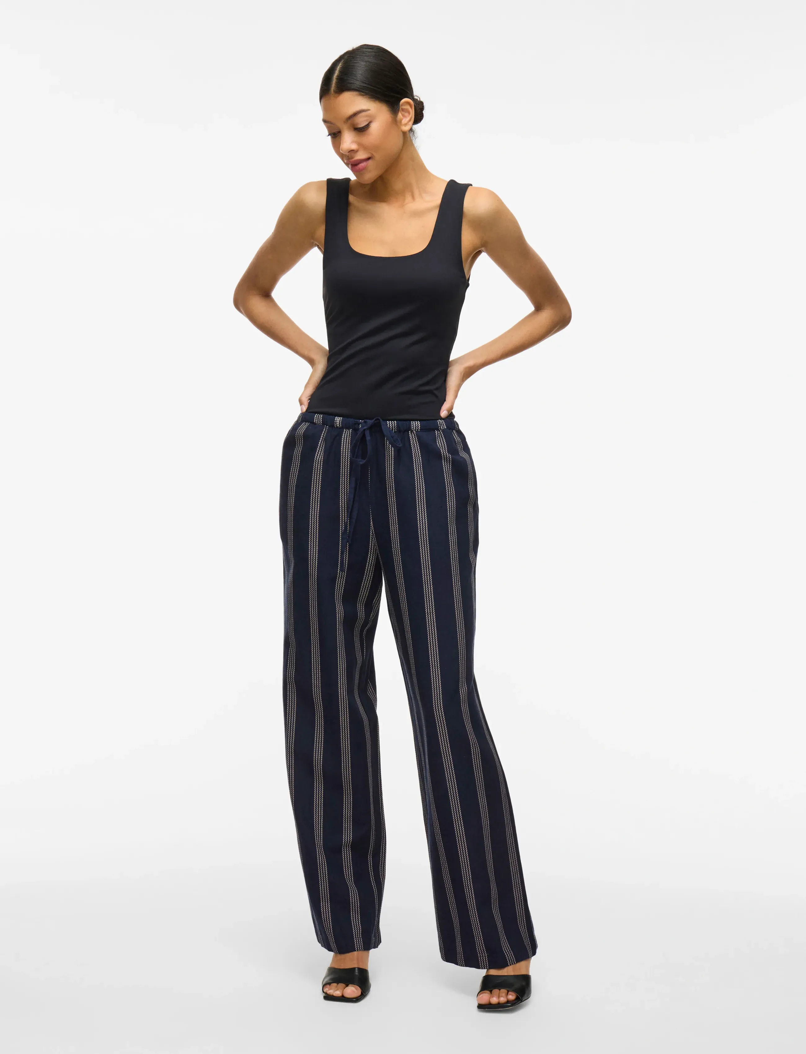 Vila - VIPRISILLA PRINT RW PANTS - wijde broeken - navy blazer - 4