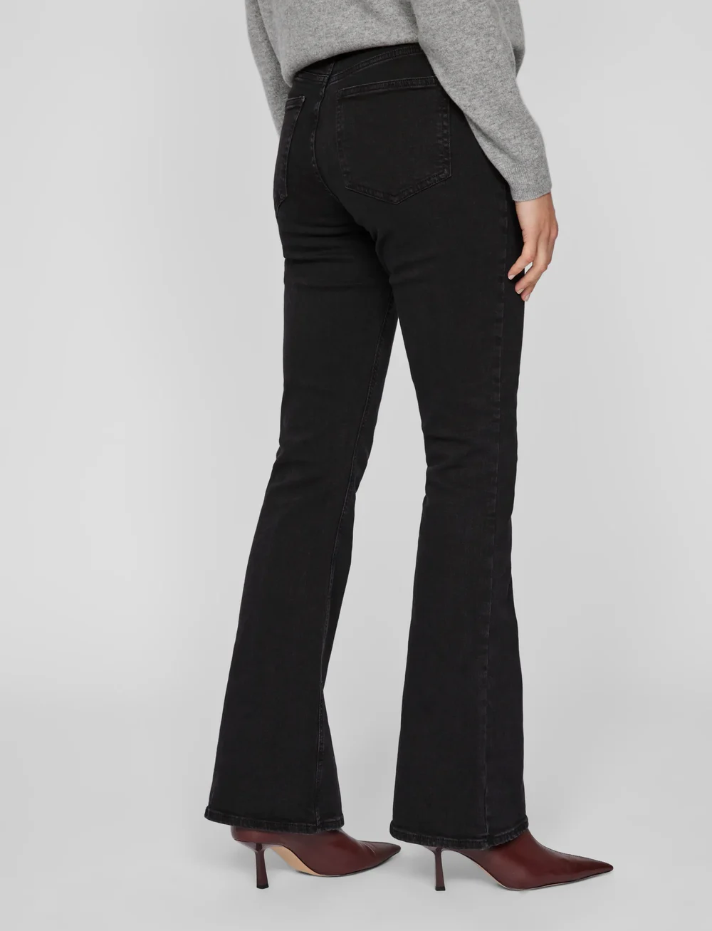 Vila - VIBETTY RW FLARED JEANS BLK OSC221-NOOS - utsvängda jeans - black denim - 5