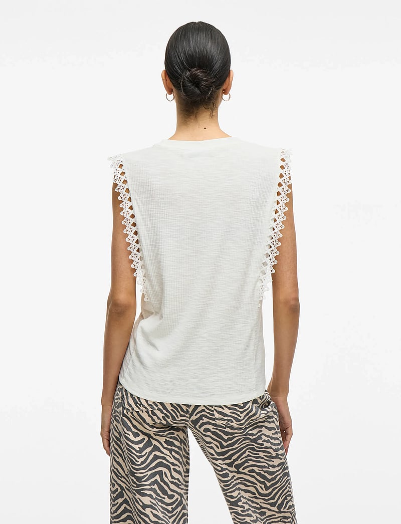 Vila - VIOTESSA O-NECK CAP SLEEVE TOP - Ärmellose blusen - snow white - 3