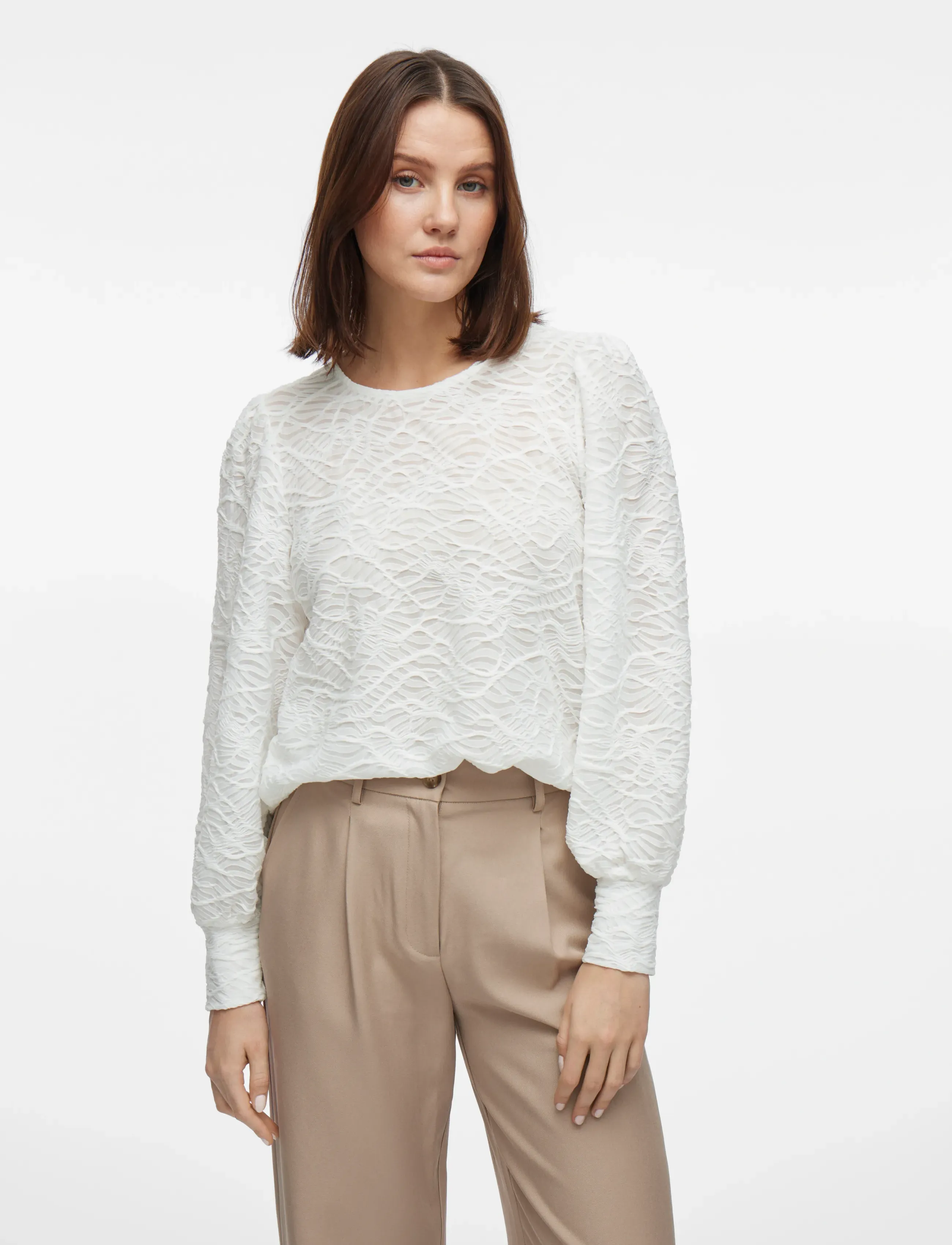 Vila VIFINA L/S O-NECK TOP - NOOS - Pluusid ja särgid - CLOUD DANCER / white