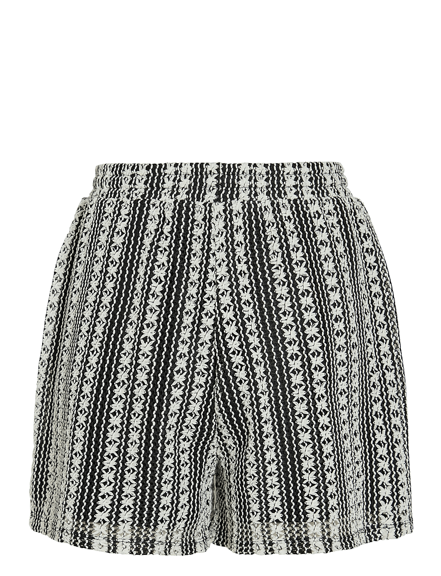 Vila - VINUSE HW SHORTS/KA - casual shorts - black - 2