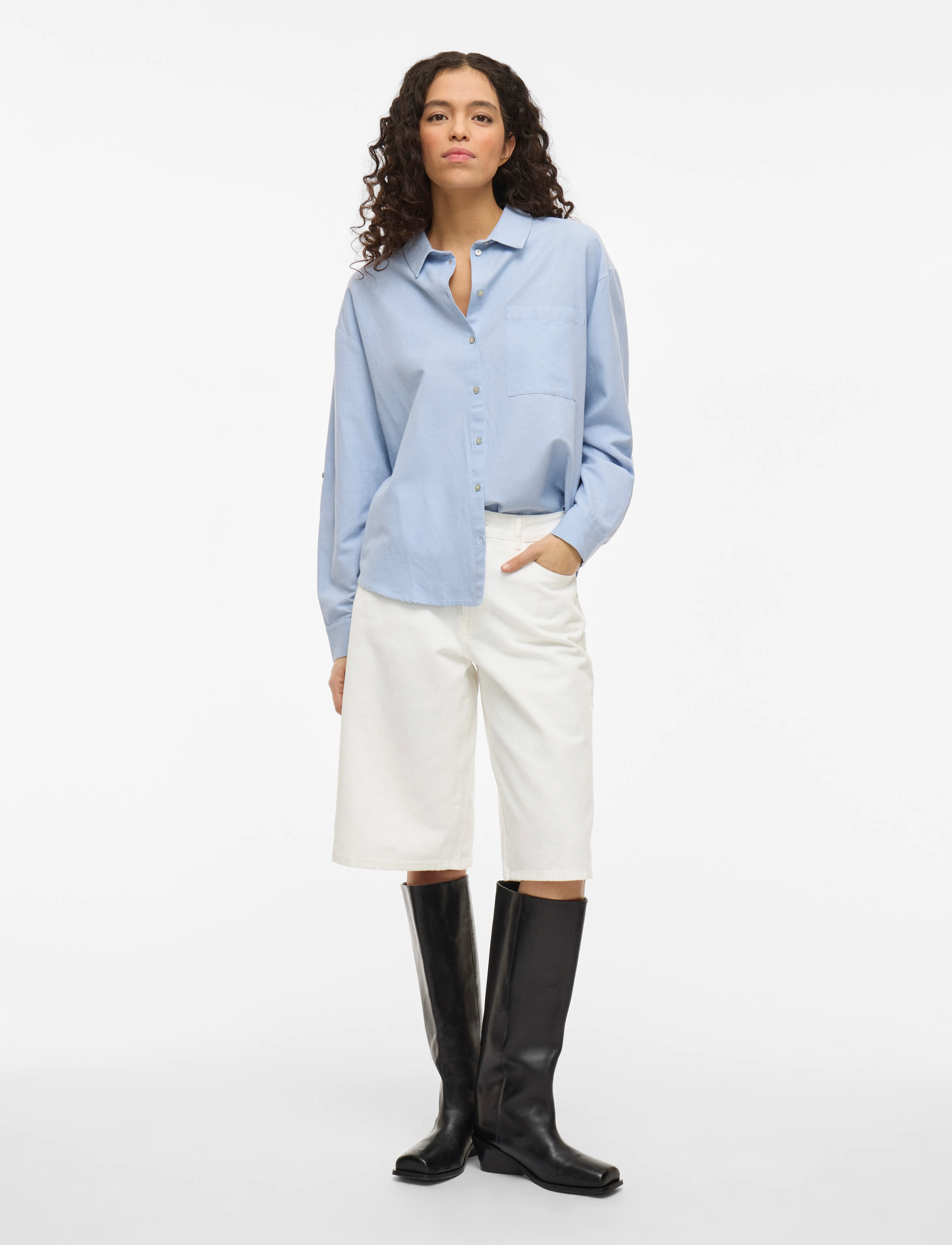 Vila - VIJADA HW BERMUDA SHORTS/KA - cloud dancer - 4