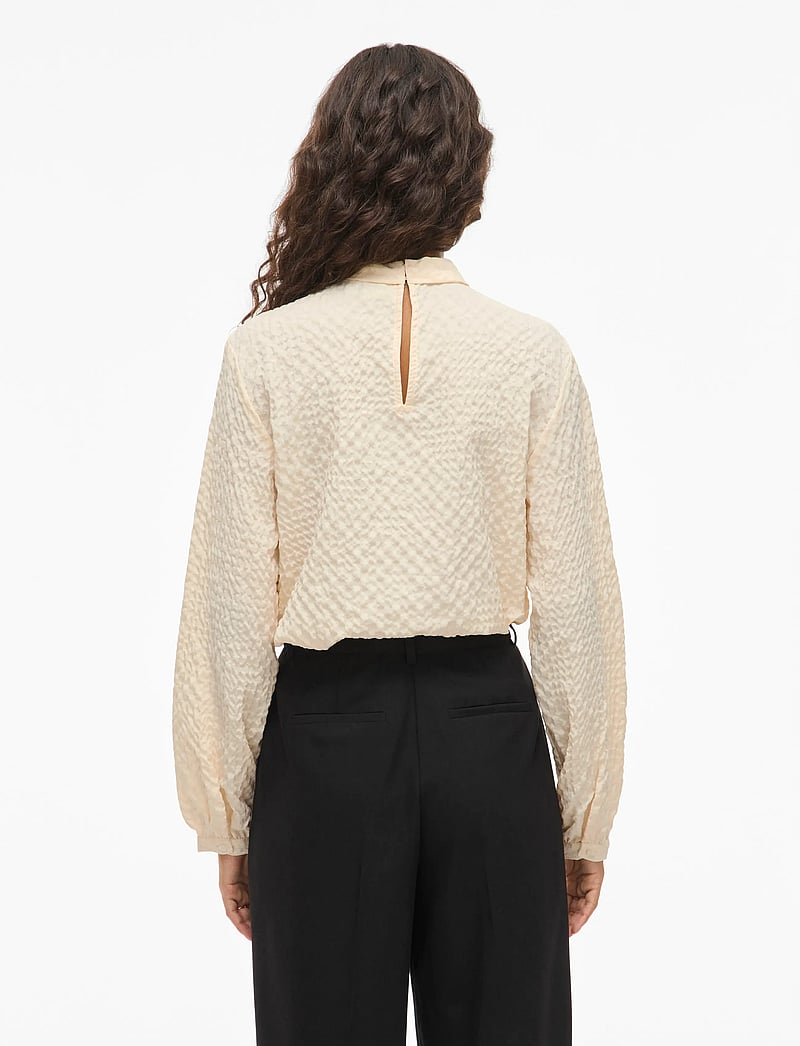 Vila - VIVEAMA L/S HIGH NECK TOP/PB - langärmlige blusen - birch - 3