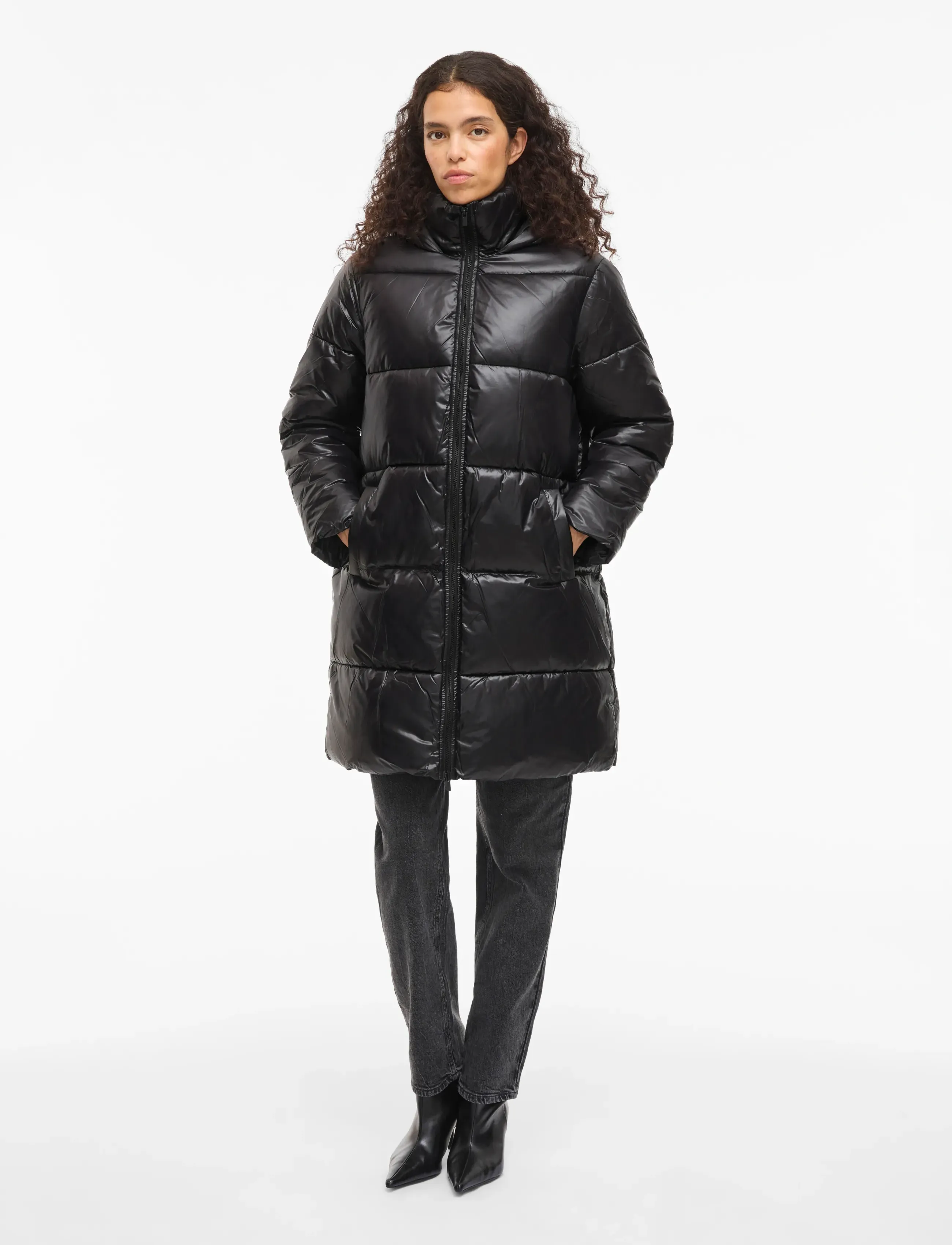 Vilidda L/S Hood Shinny Puffer Jacket 3