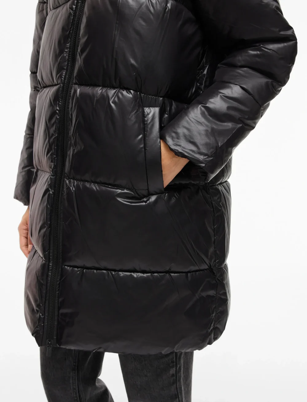 Vila - VILIDDA L/S HOOD SHINNY PUFFER JACKET - dunfrakker - black - 5