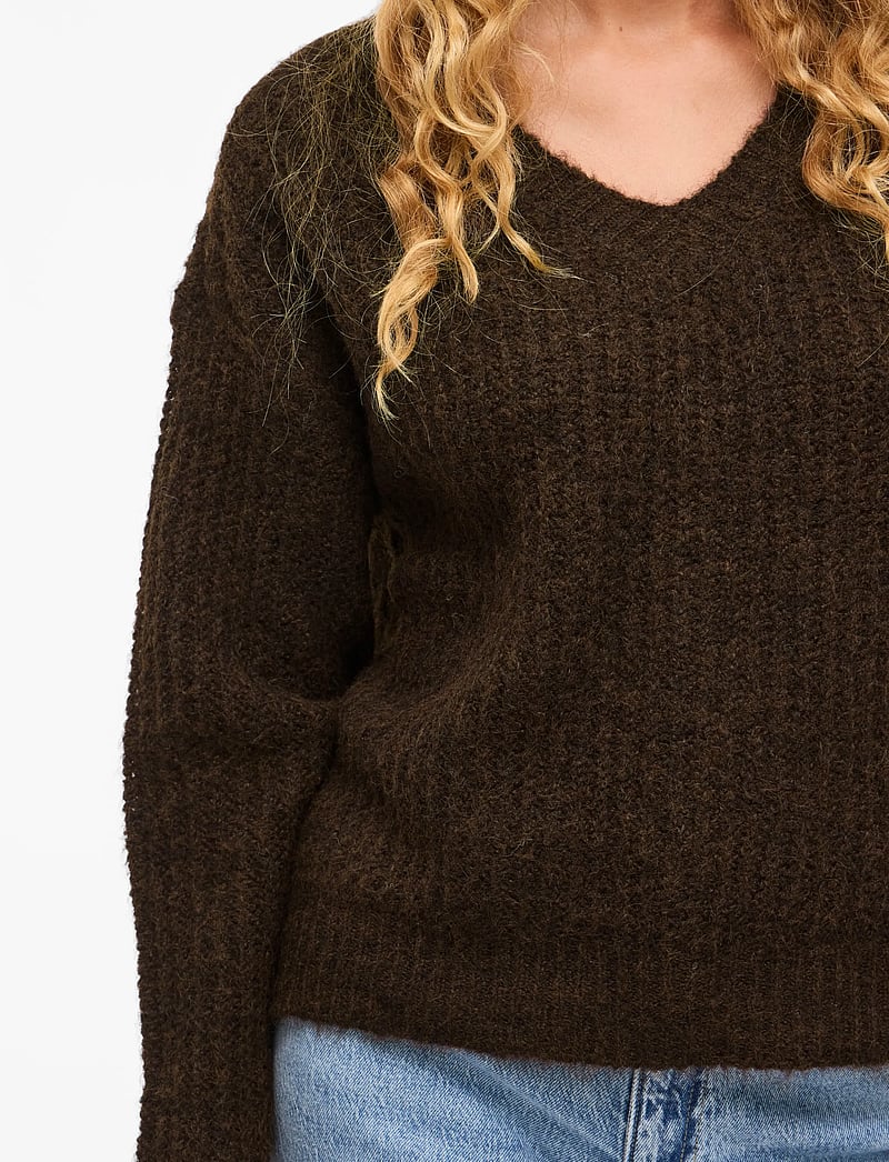 Vila - VILAMPE V-NECK L/S KNIT TOP-NOOS - stickade tröjor - coffee bean - 4