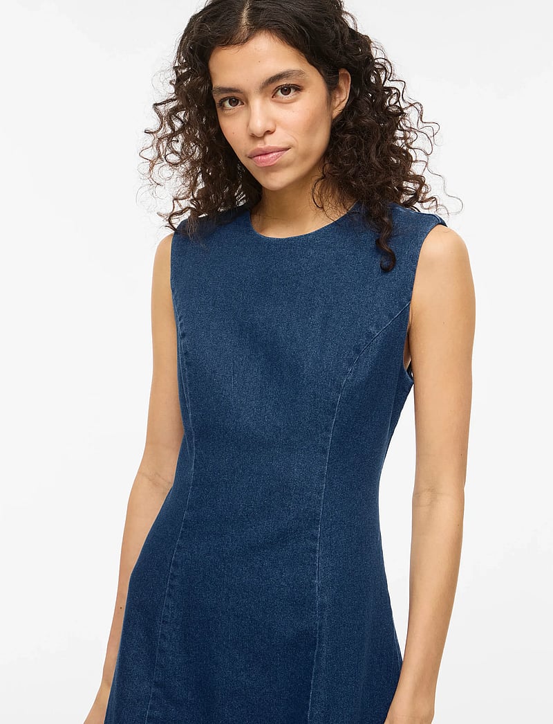 Vila - VIAMANZA S/L DENIM ANKLE DRESS/BFS - jeanskleider - dark blue denim - 5