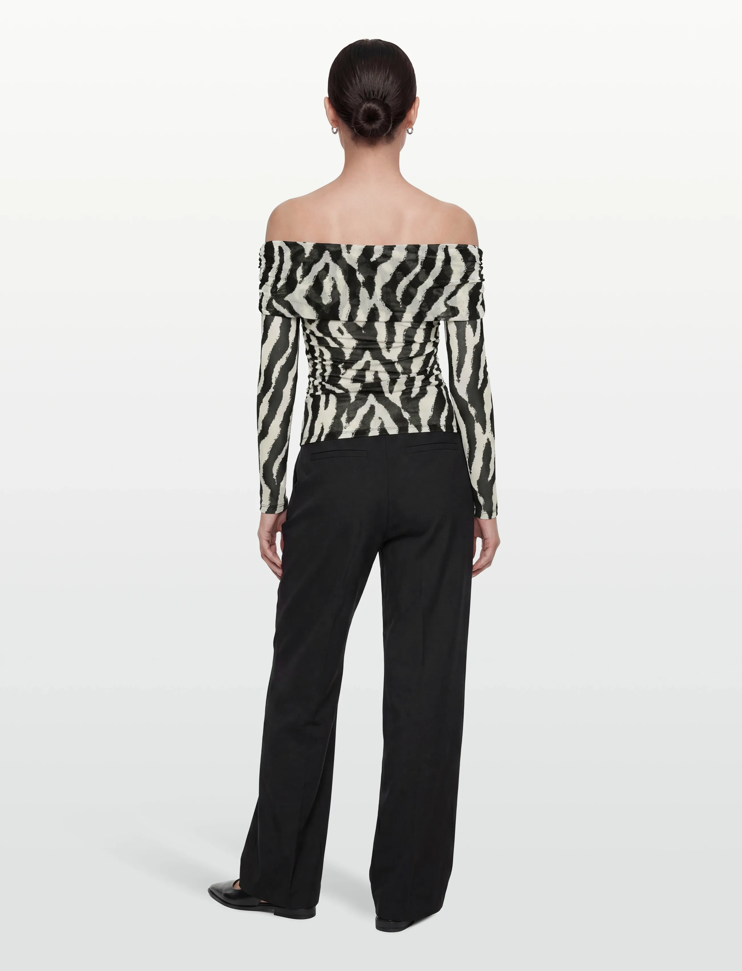 Vila - VILEIA L/S OFF SHOULDER TOP - laveste priser - black - 4