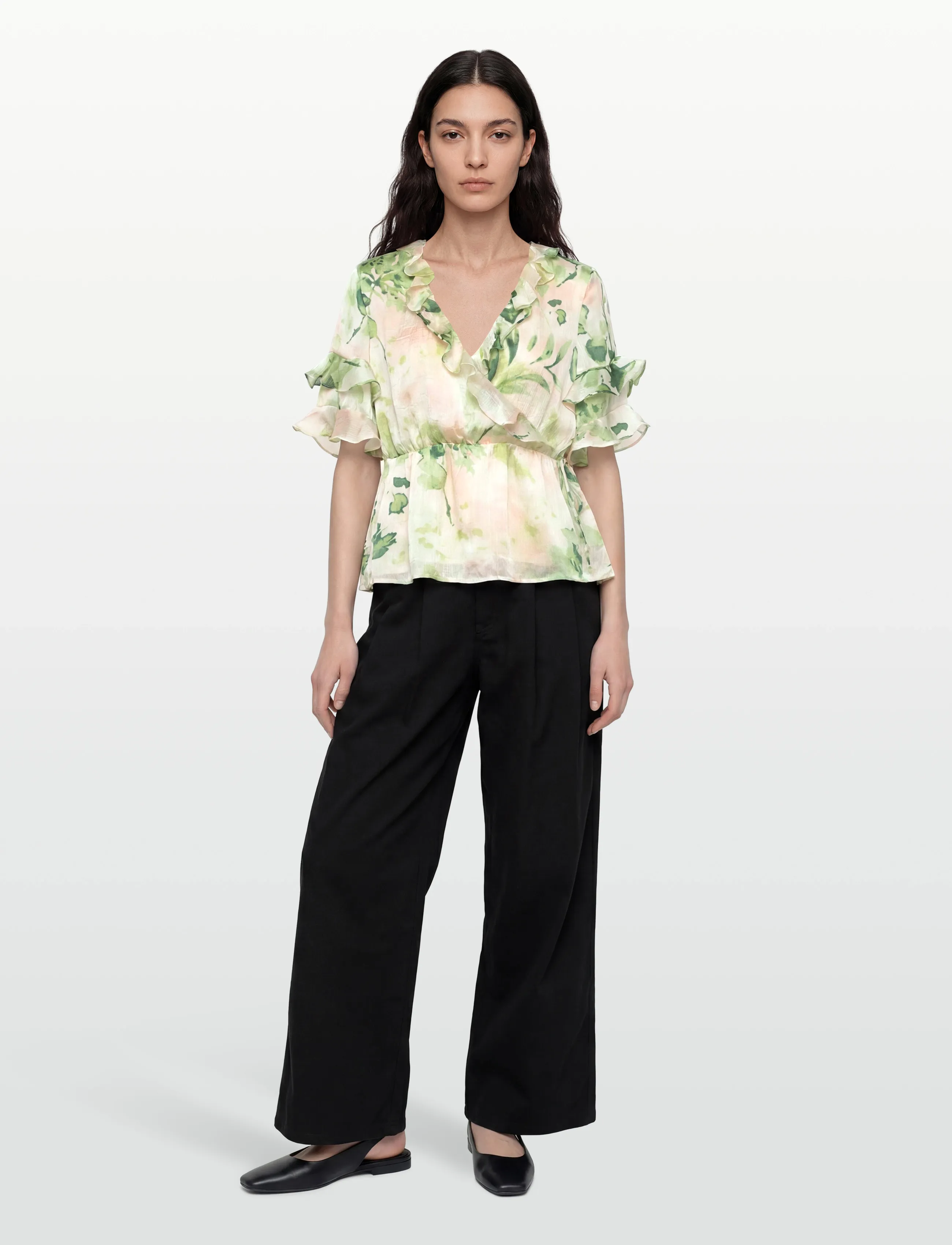 Vila Vimolina 2/4 Flounce Wrap Top/Dc, 44, Blouses, Creme - Short-sleeved, Frauen