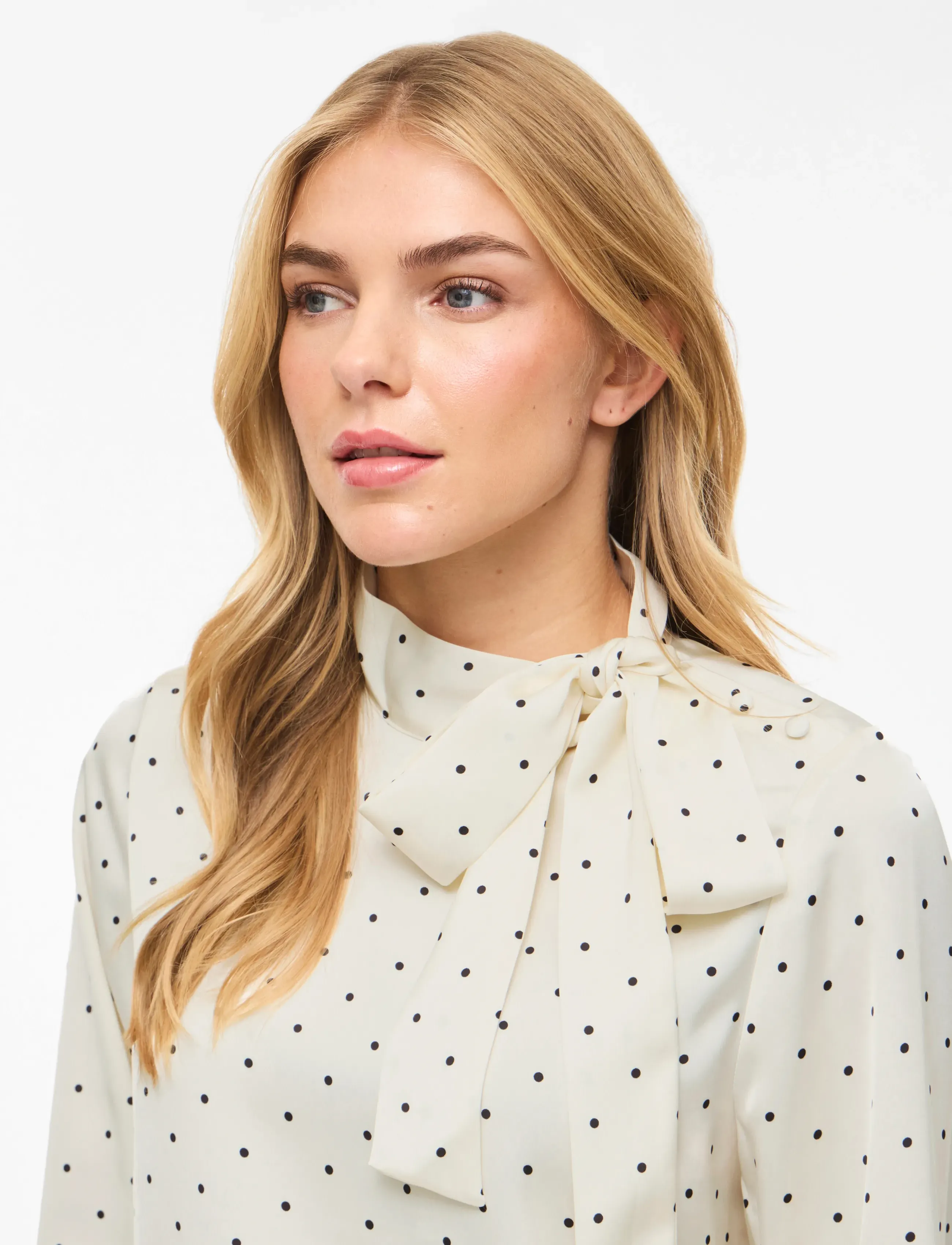 Vila - VIFADIA L/S BOW TOP - långärmade skjortor - cloud dancer - 5