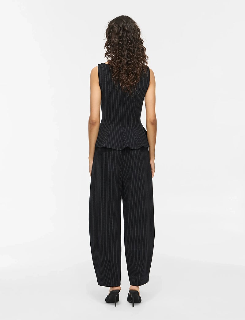 Vila - VIMASTRIBA 7/8 HW BARREL PANTS/BFS/1 - barrel-hosen - black beauty - 3