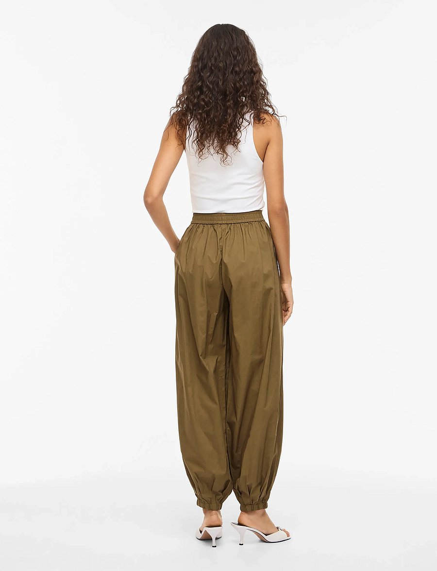 Vila - VIEMILIE HW PARACHUTE PANTS - bukser med brede ben - dark olive - 3