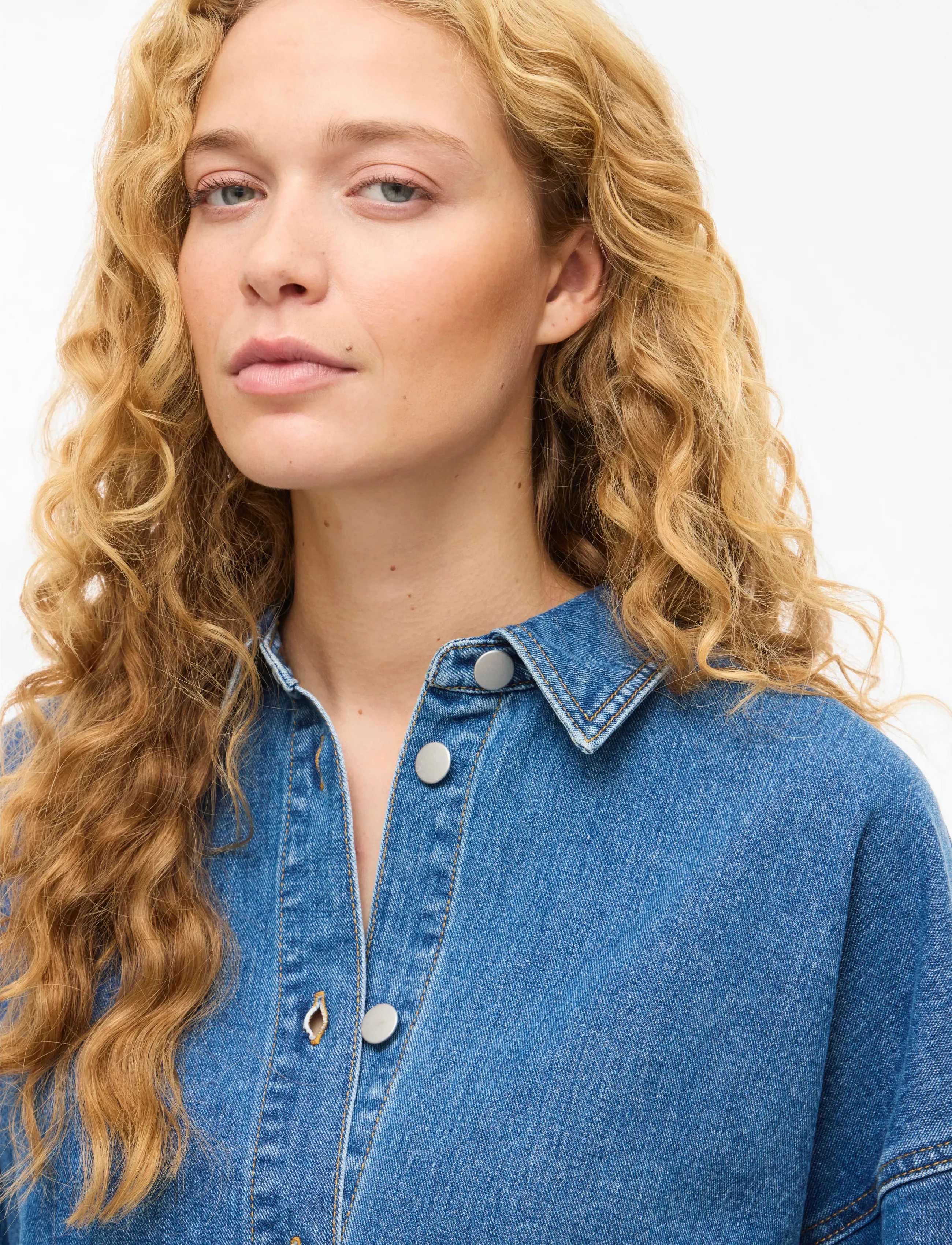 VILA Vimalou L/S Detailed Denim Shirt skjortor dam – bild 6