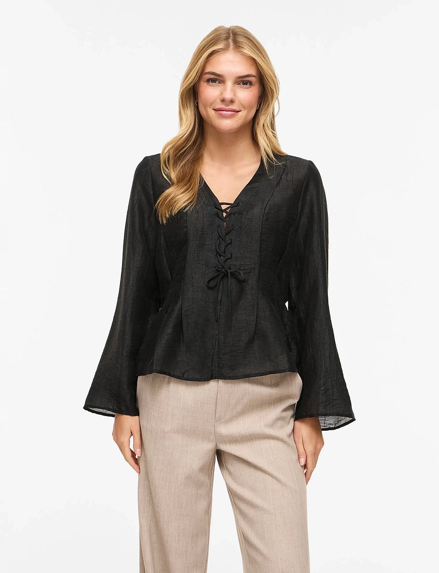 Vila - VICINA L/S V-NECK LACING TOP - langärmelige blusen - black - 0
