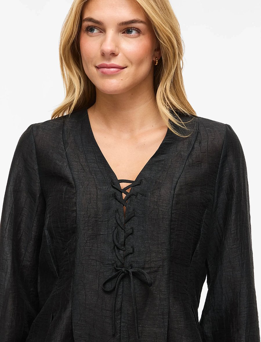 Vila - VICINA L/S V-NECK LACING TOP - langärmelige blusen - black - 5