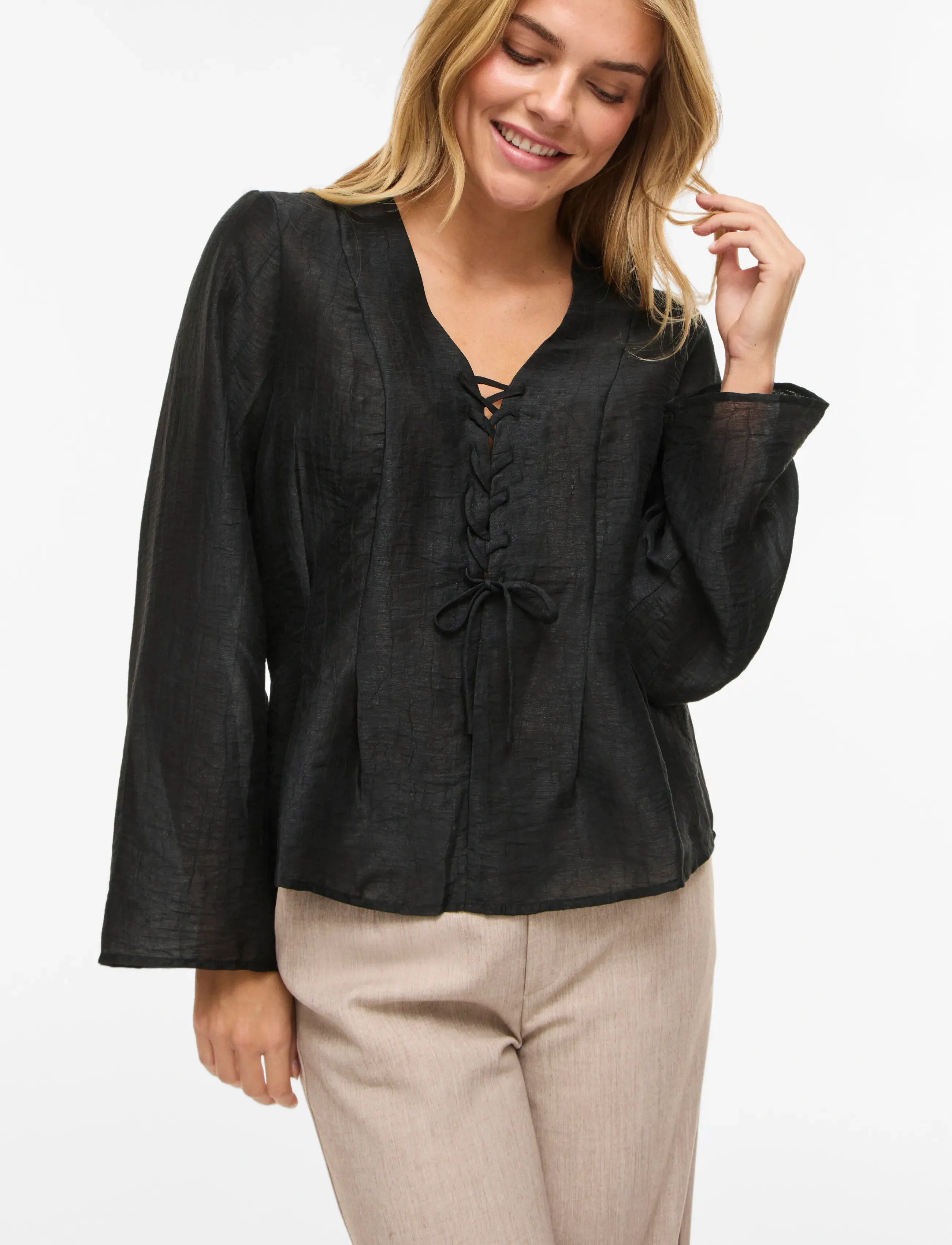 VILA Vicina L/S V-Neck Lacing Top blusar dam – bild 6