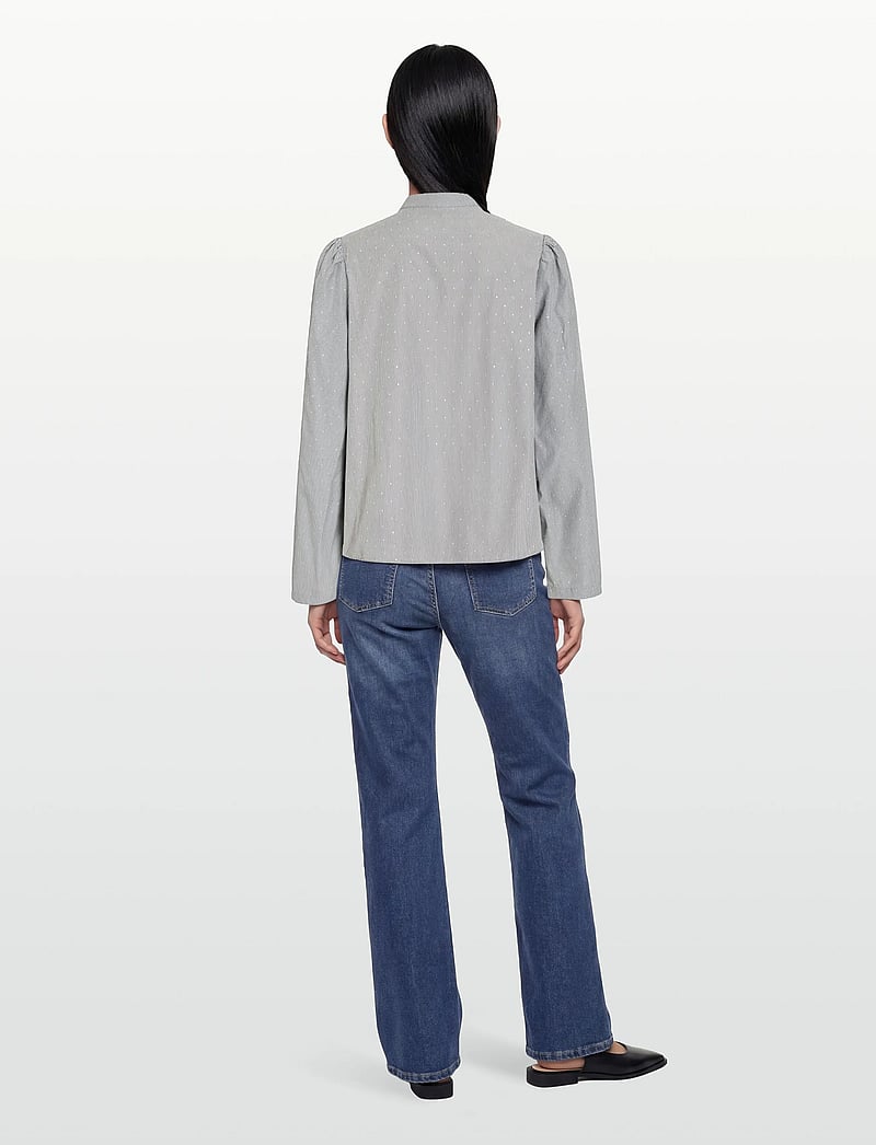 Vila - VICLEMA L/S FLOUNCE SHIRT - langärmlige hemden - cloud dancer - 4