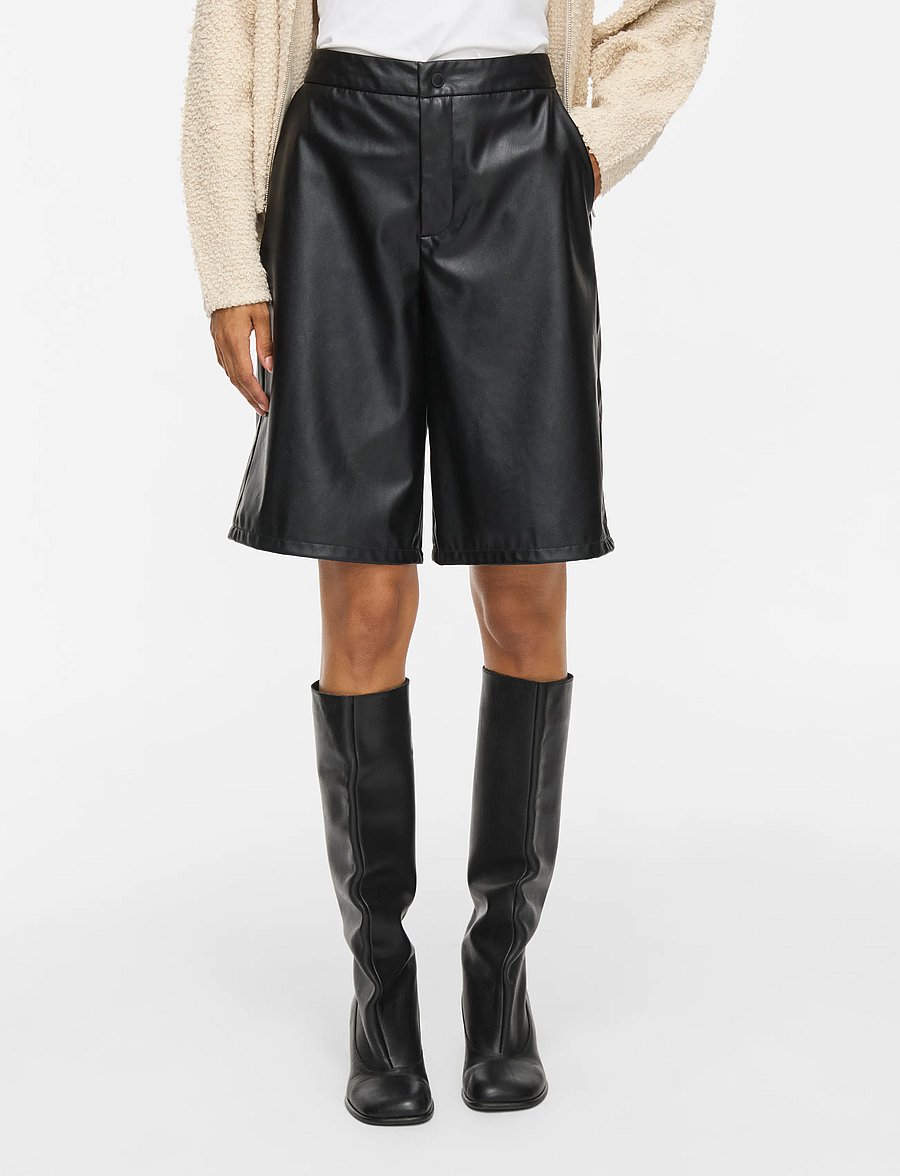 Vila - VIANNU HW BERMUDA SHORTS - skinnshorts - black beauty - 0