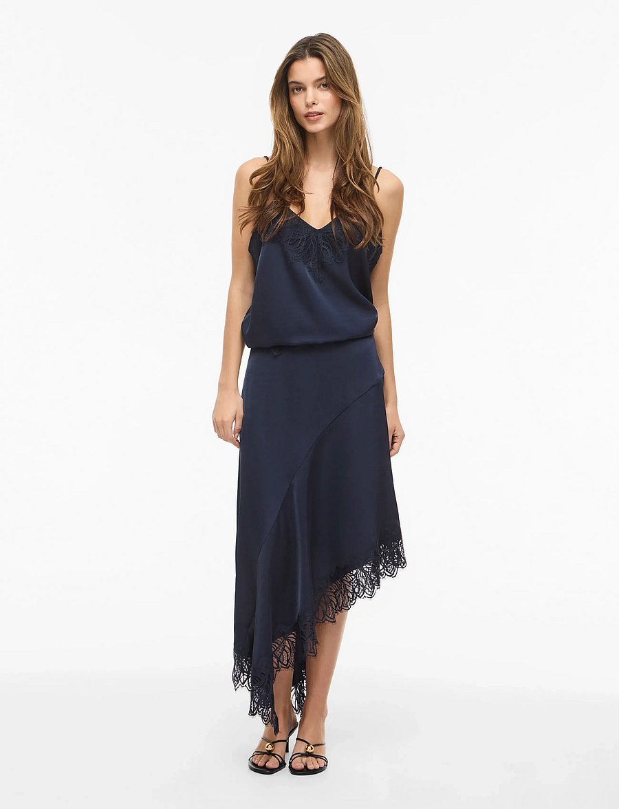 Vila - VILEA HIGH LOW LACE SKIRT - satinnederdele - navy blazer - 4