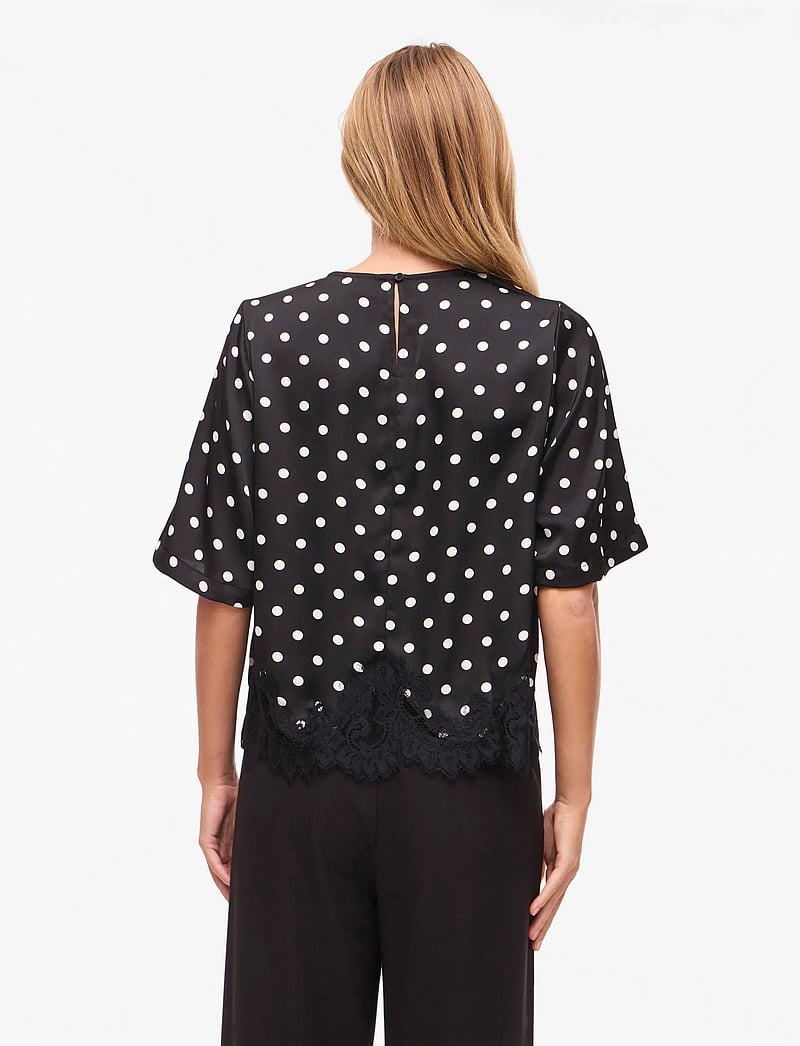 Vila - VIDOTA 2/4 LACE TOP - lühikeste varrukatega pluusid - black - 3